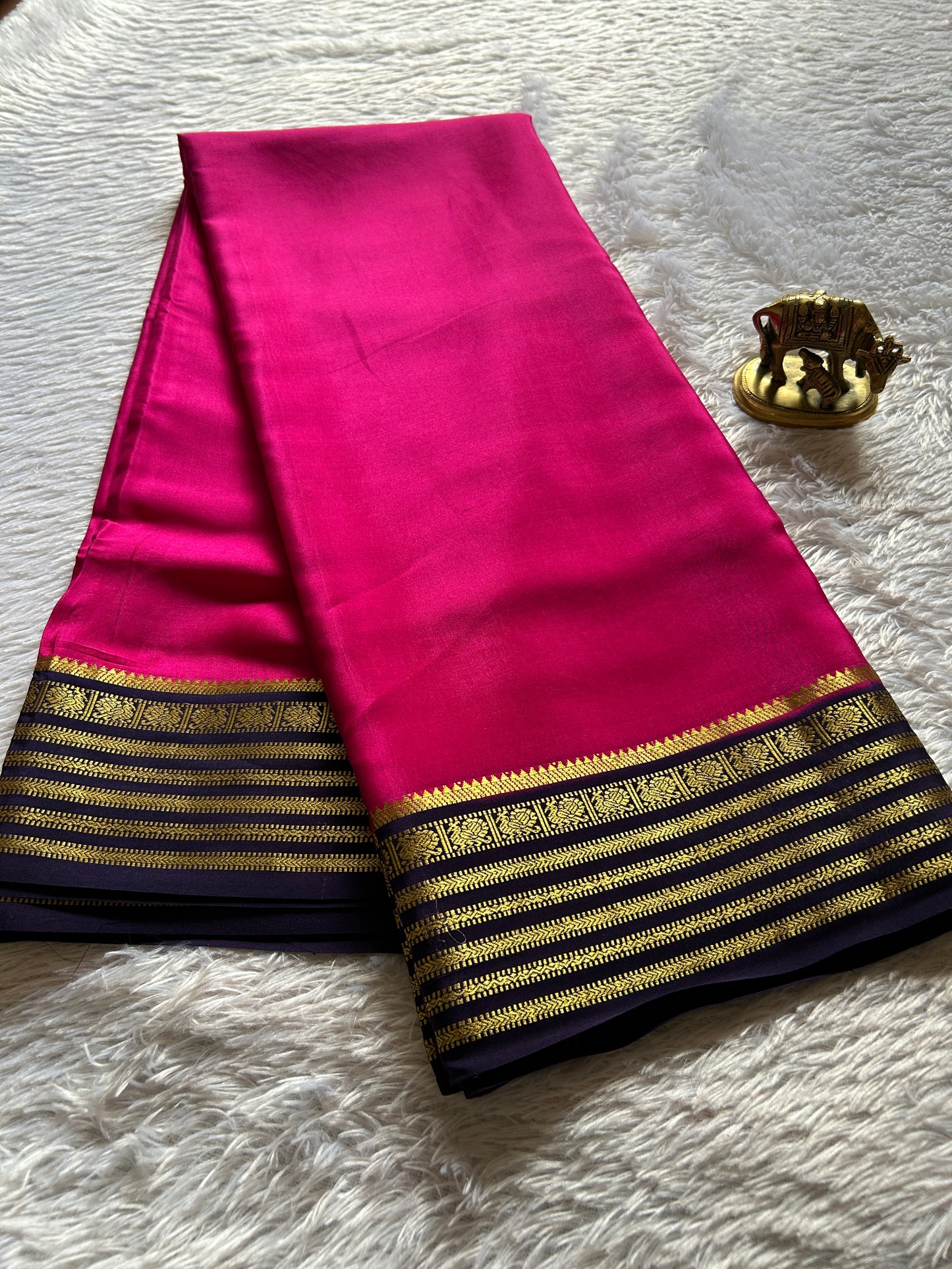 Soujanya (2D) : Pink-Navy Blue
