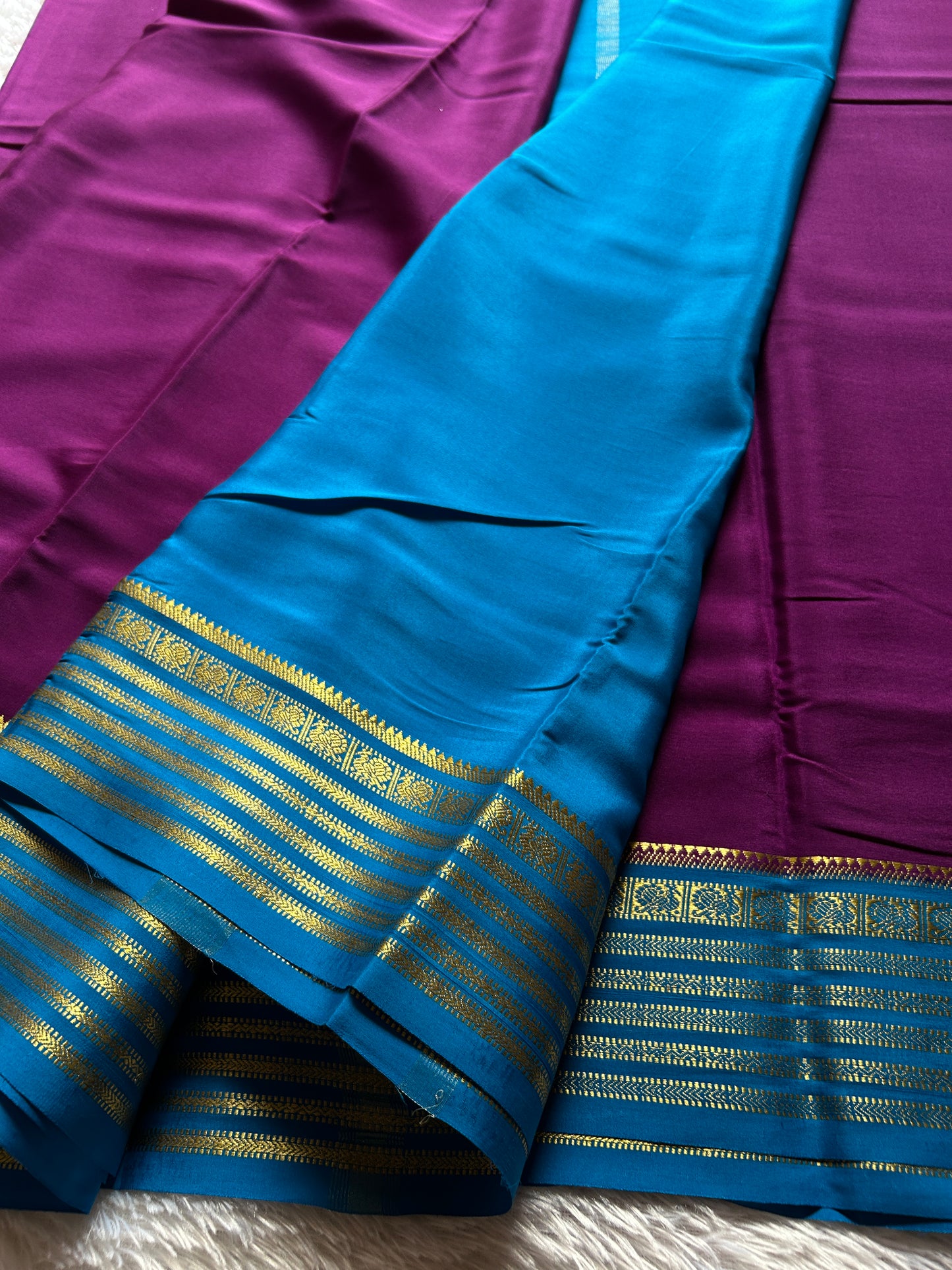 Soujanya (2D) : Plum-Ananda blue