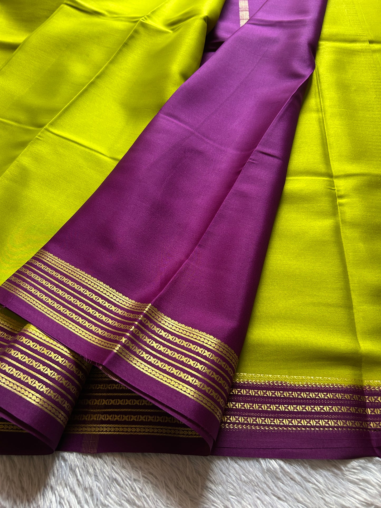Deeksha (2D) : Lime green-plum