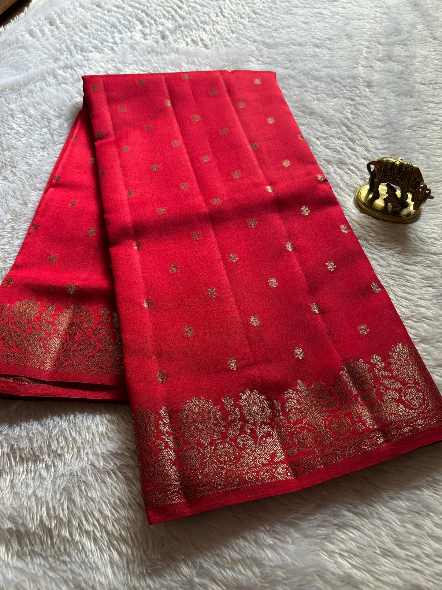 Banarasi Chiniya : Solid Pomegranate Pink