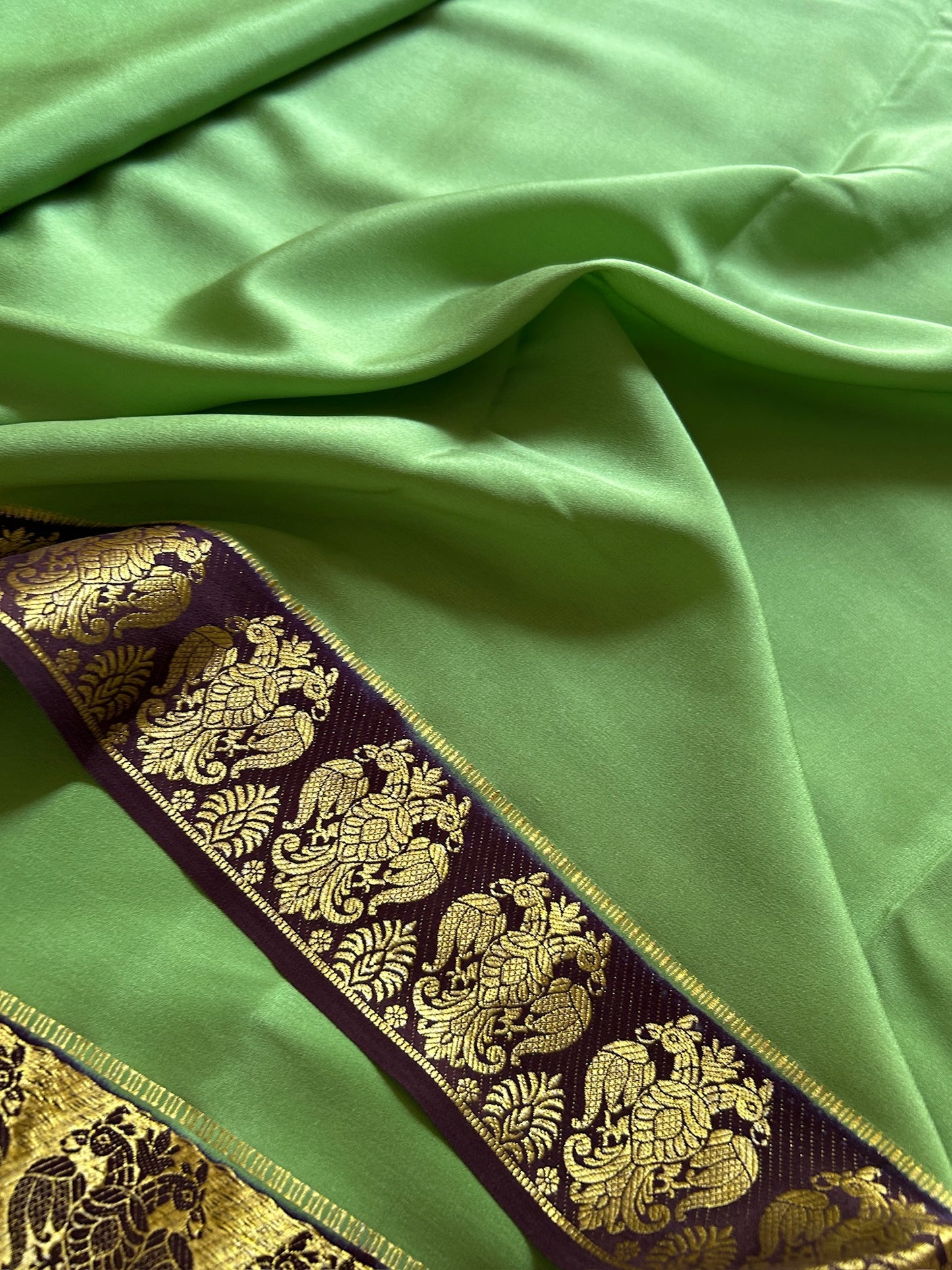 GandaBerunda (2D) : Pista green-Brown
