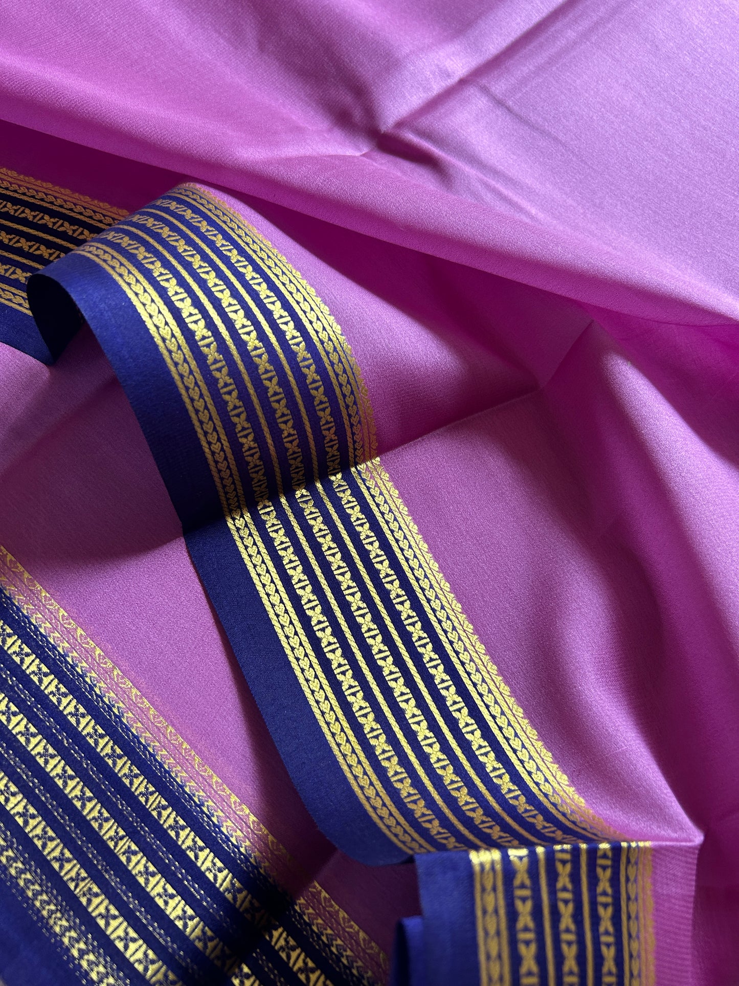 Deeksha (2D) : Lavender-navy blue