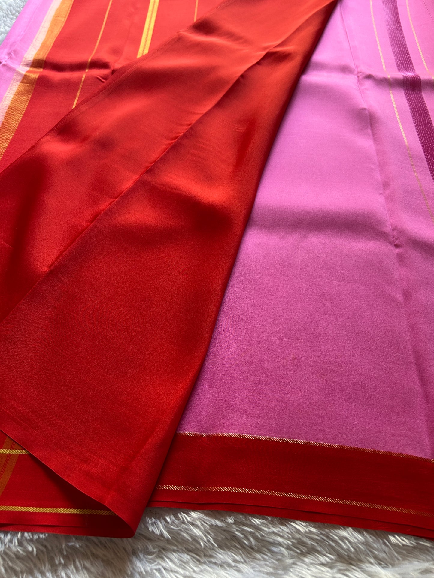 Rekha (2D) : Hot pink - Red