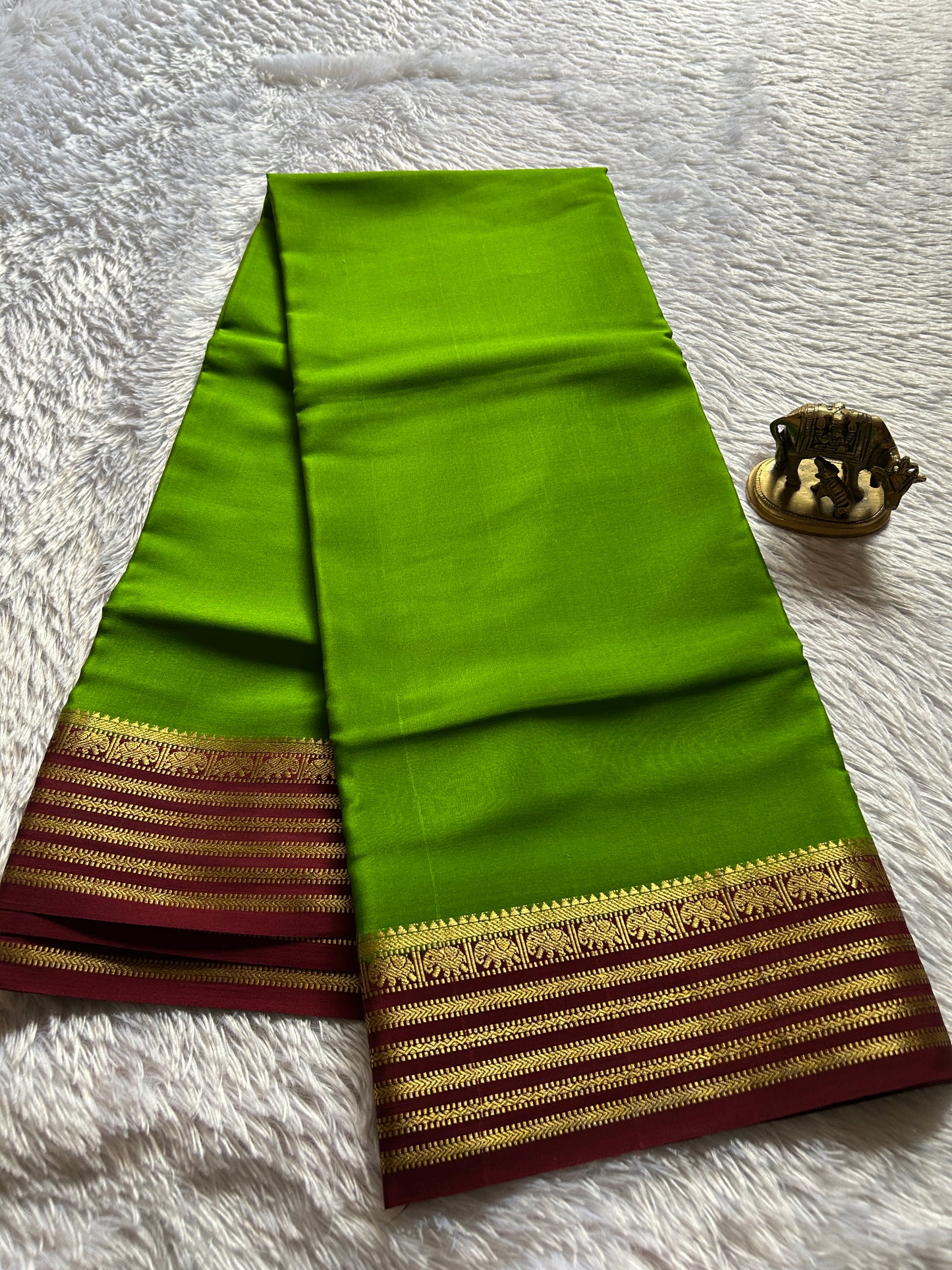 Soujanya (2D) : mehendi green-maroon