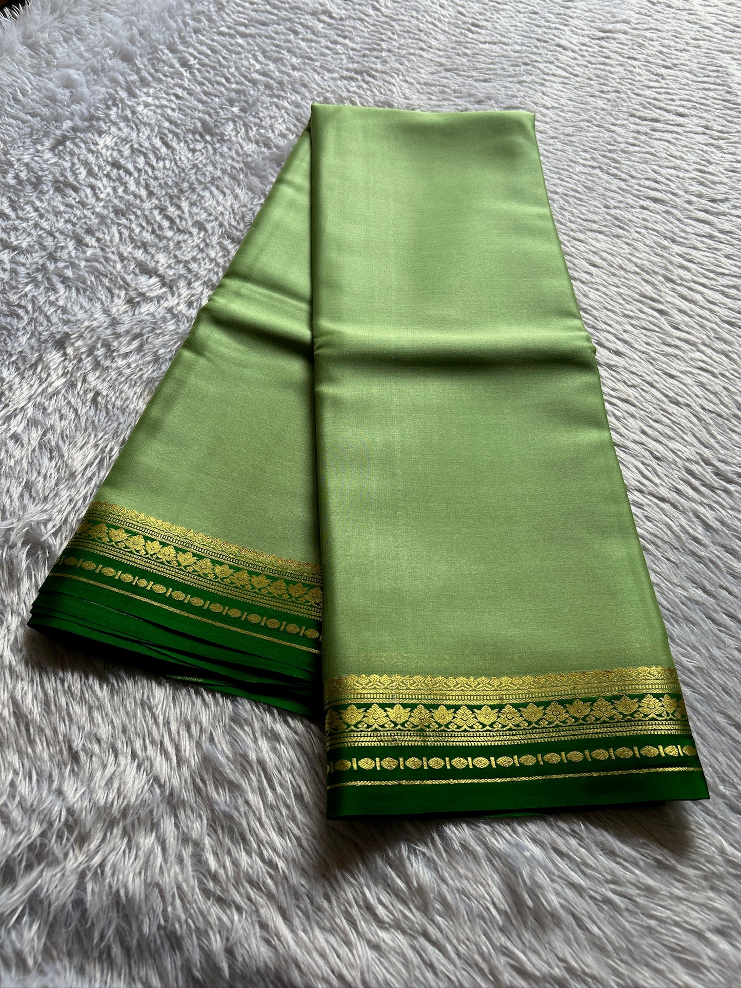 Sushmitha (2D) : Pista green-Green