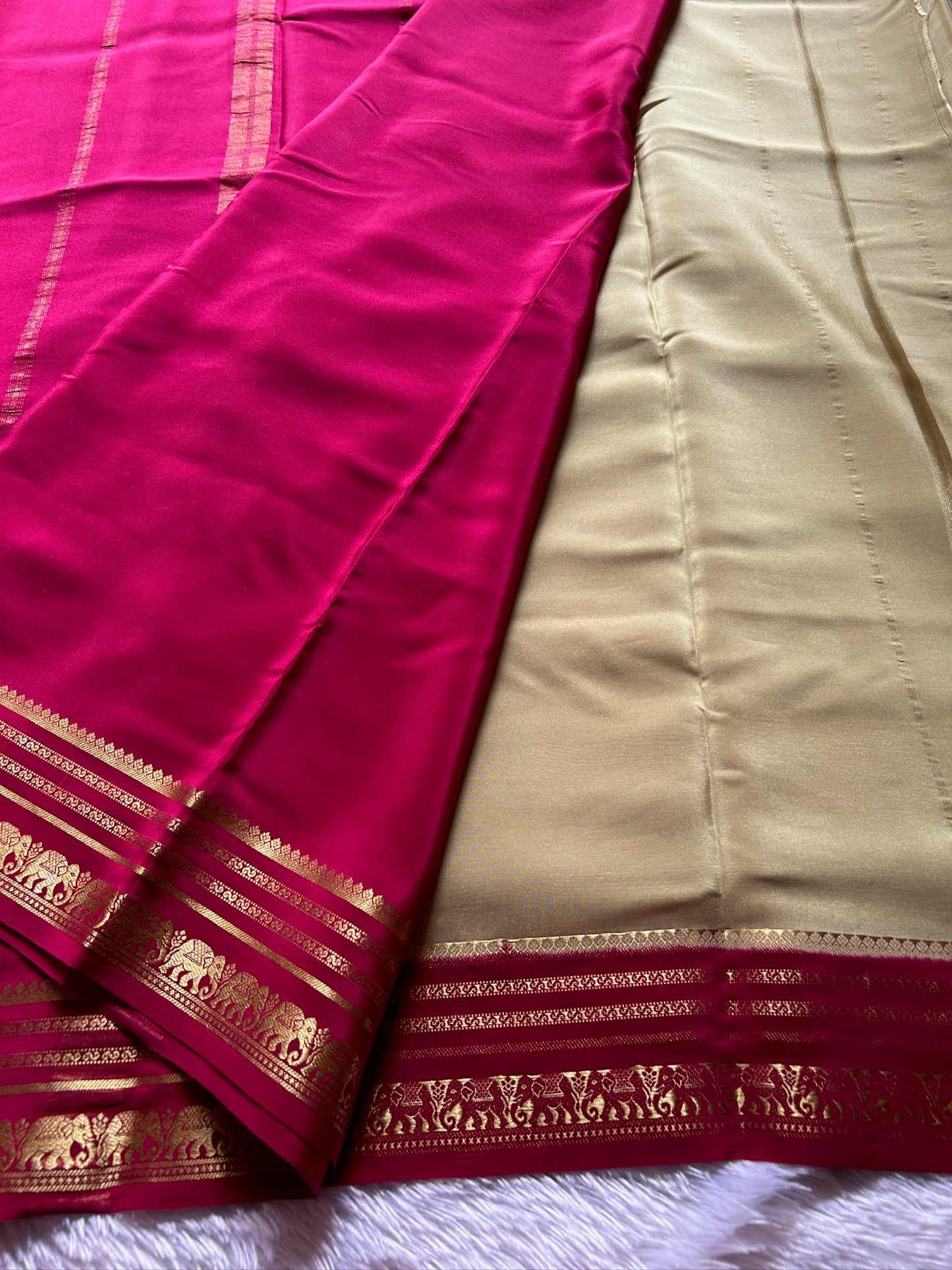 Eshwari (2D) : Beige-pink