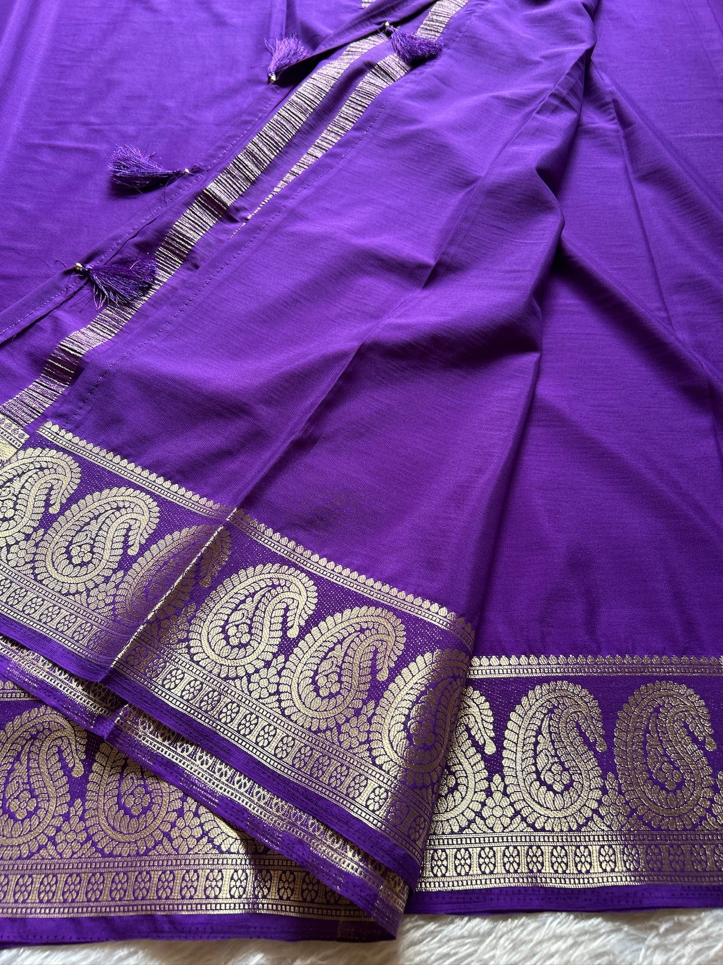 Semi Crepe : Solid Purple