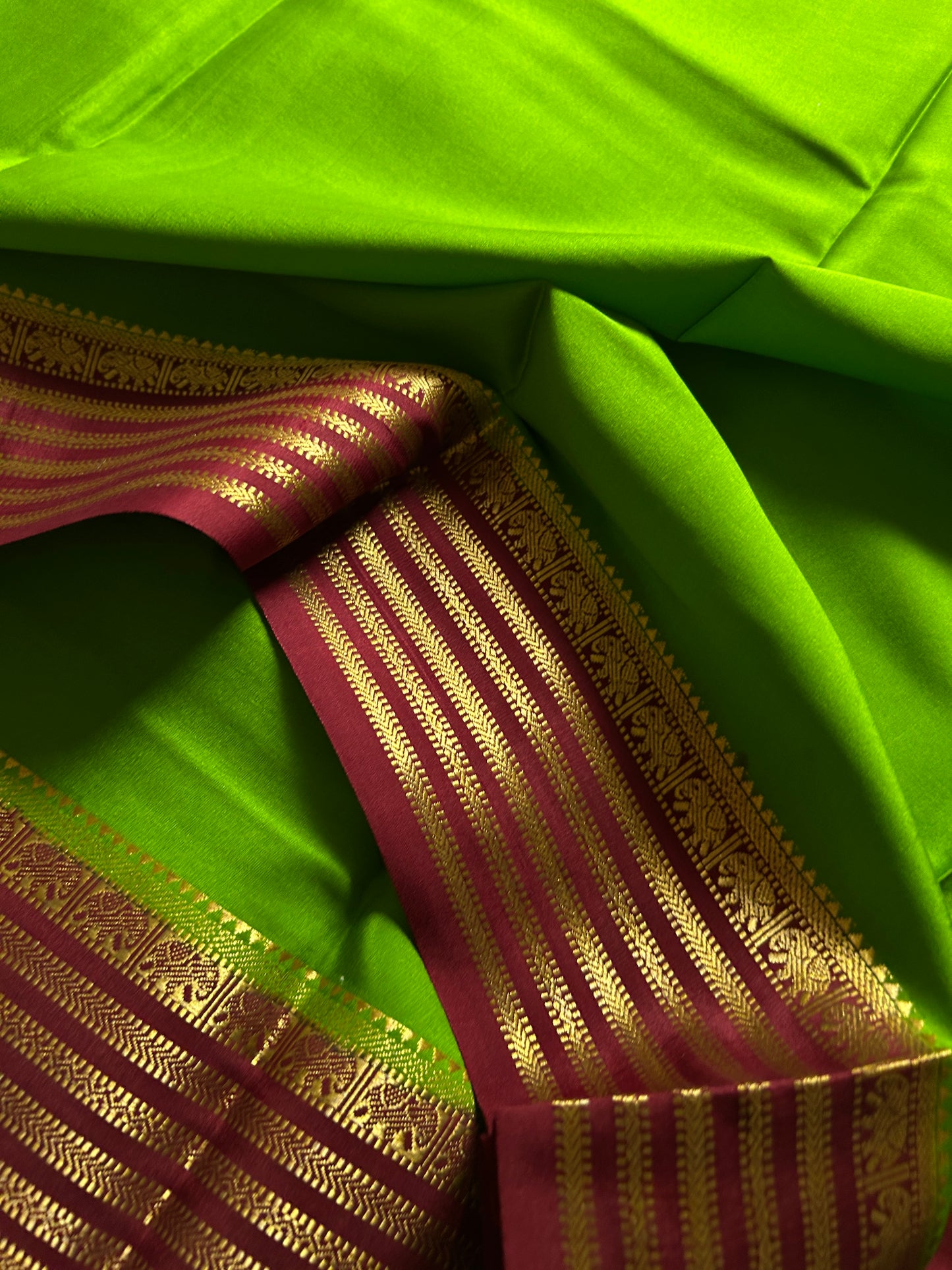 Soujanya (2D) : mehendi green-maroon