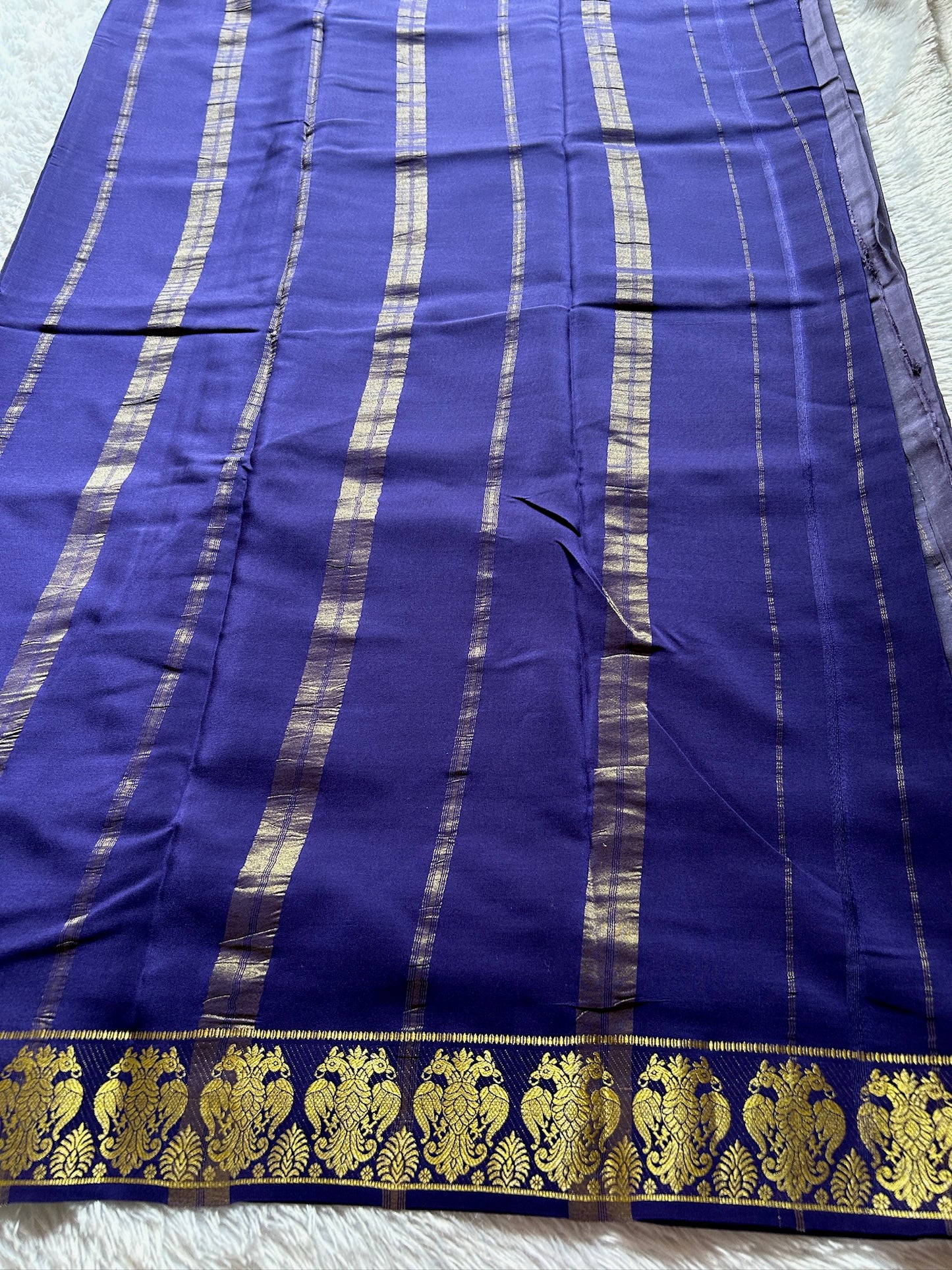 GandaBerunda (2D) : Lavendar-Navy blue