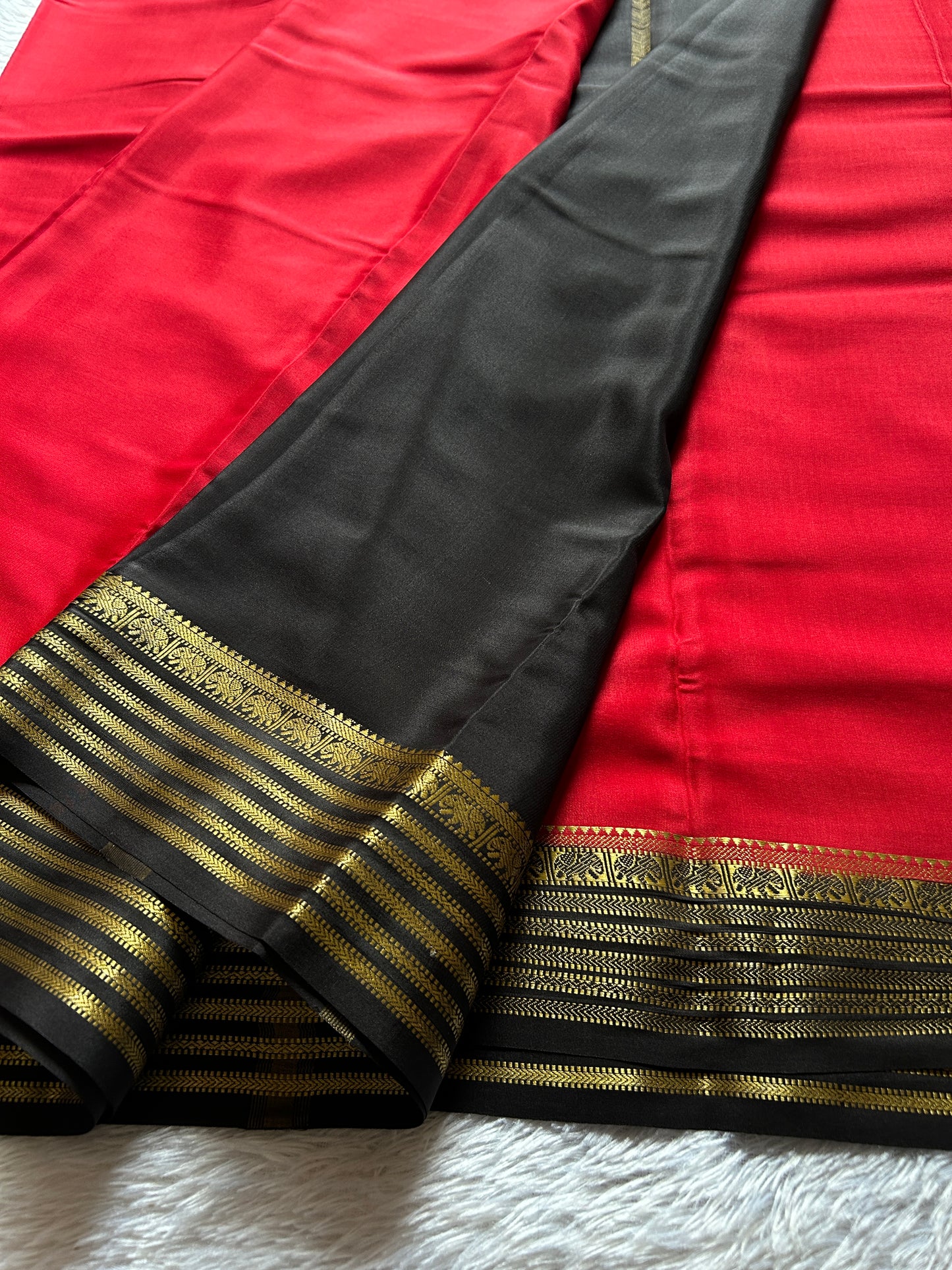 Soujanya (2D) : Red-black