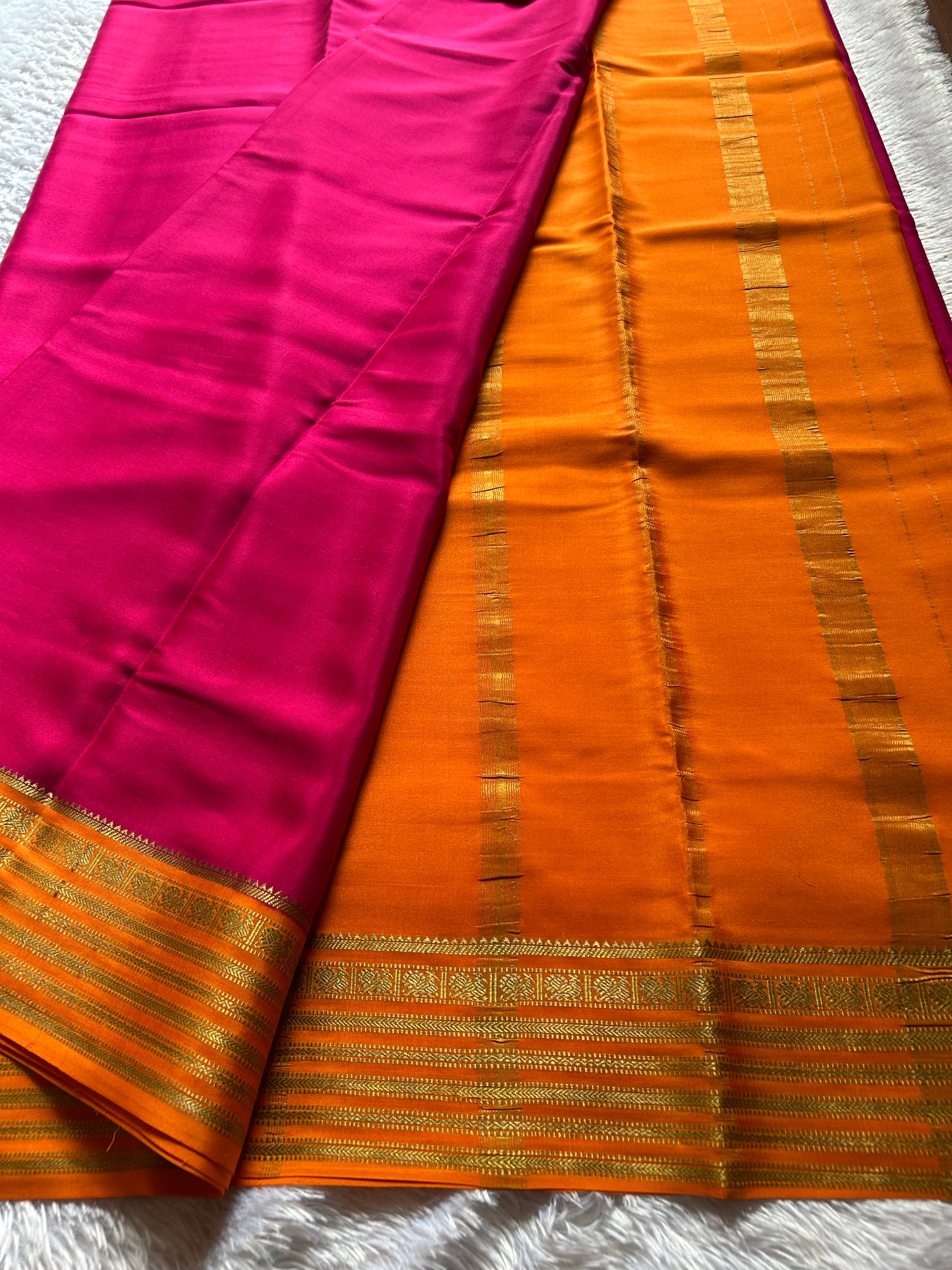 Soujanya (2D) : Dark pink-orange