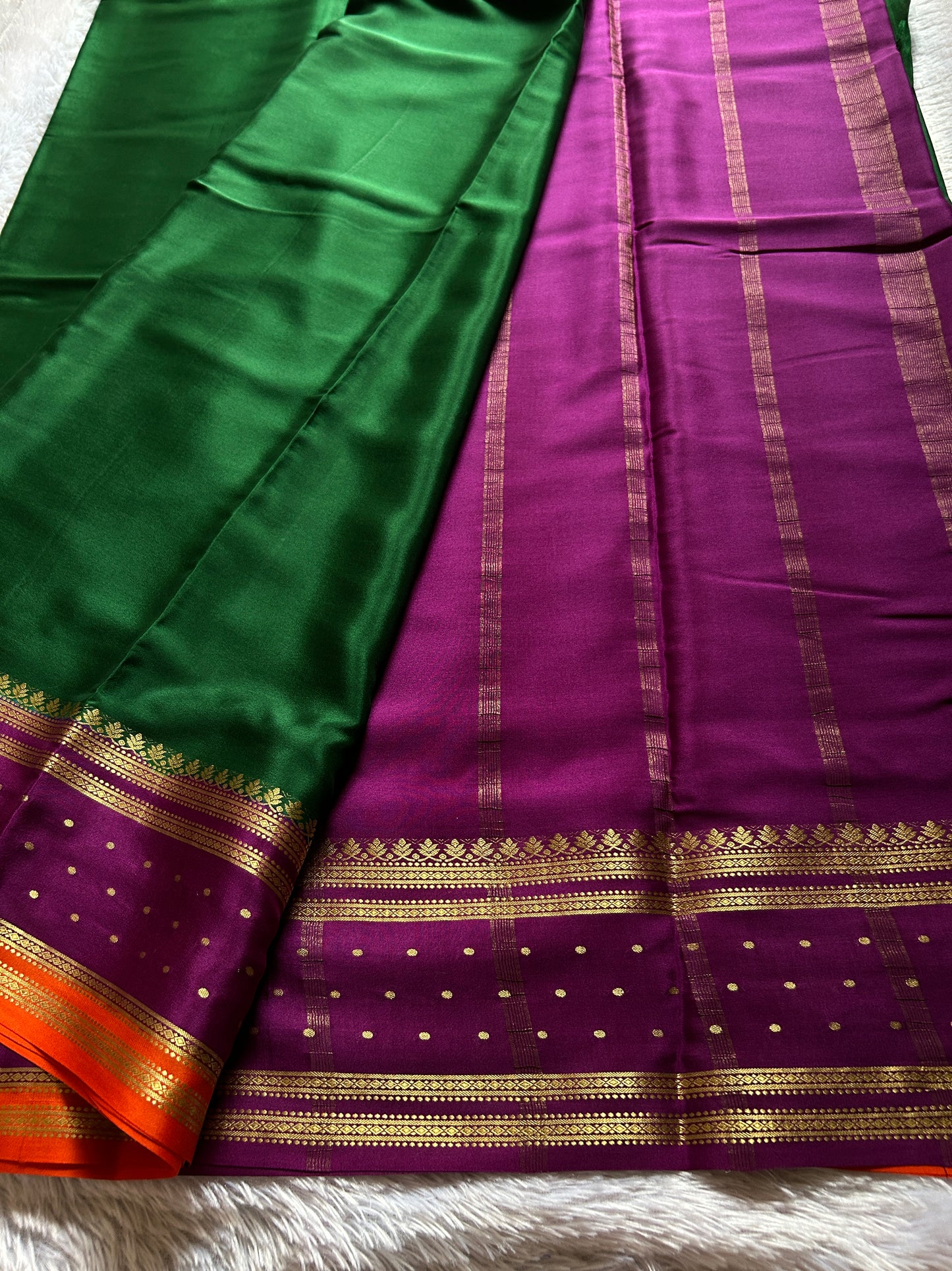 Drishti (3D) : Bottle green- dark magenta-orange