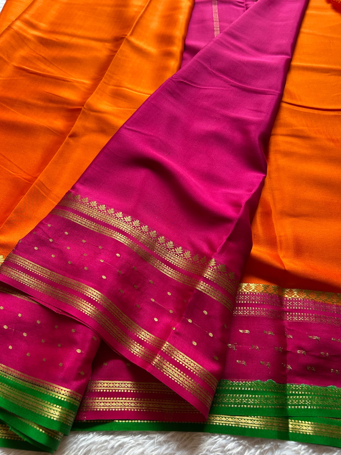 Drishti (3D) : Orange-pink-green