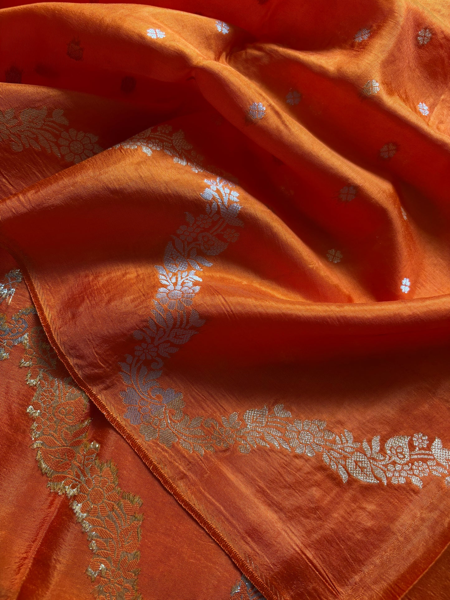 SS109 : Solid Orange