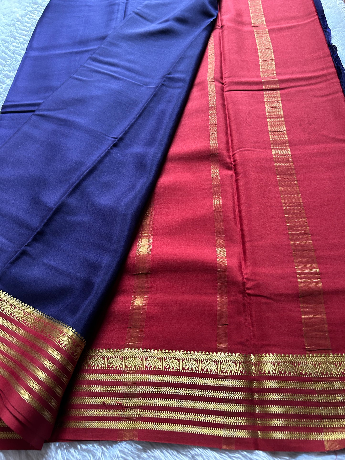 Soujanya (2D) : Navy blue-maroon