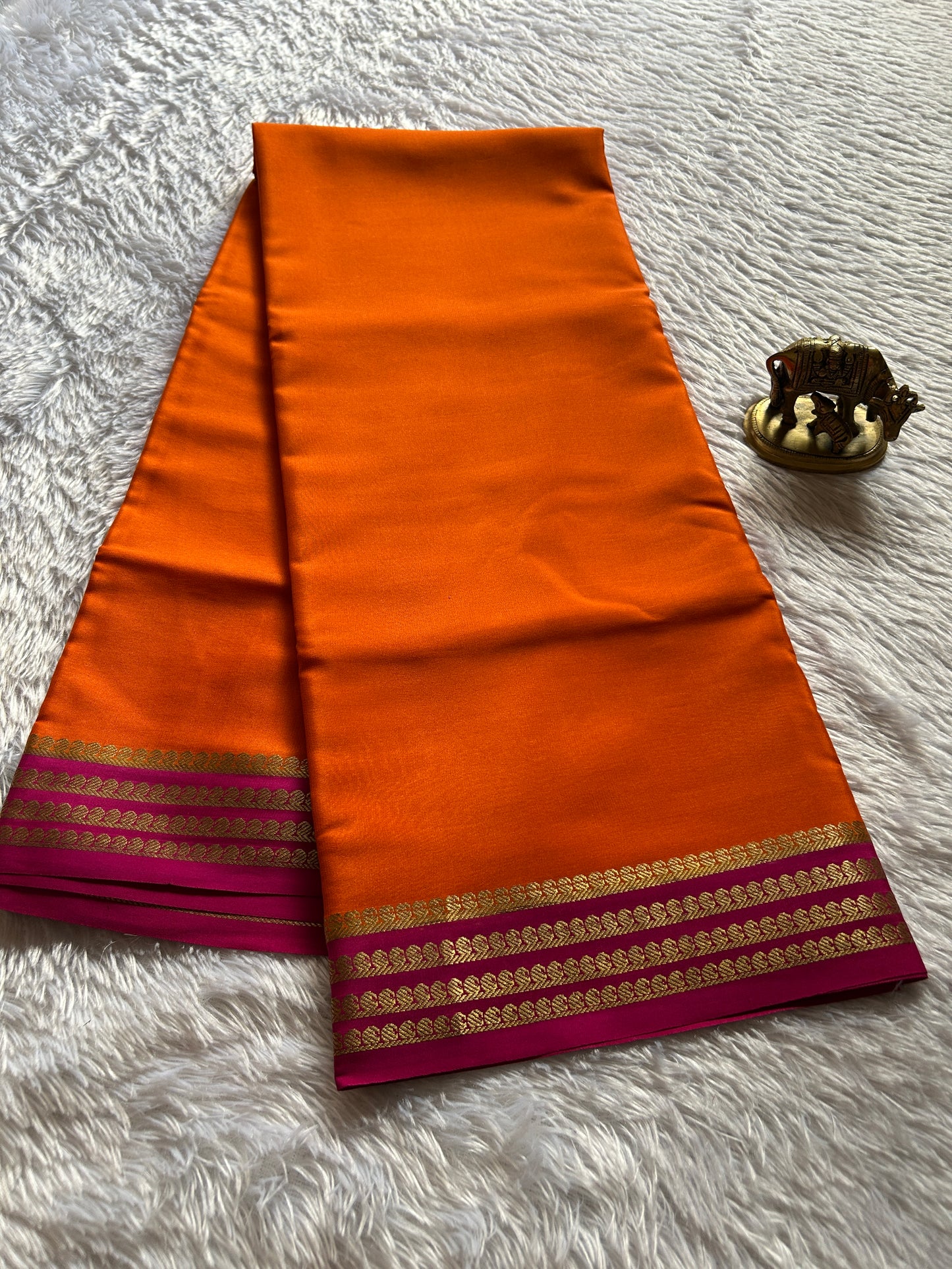 Aragini : Orange-Pink
