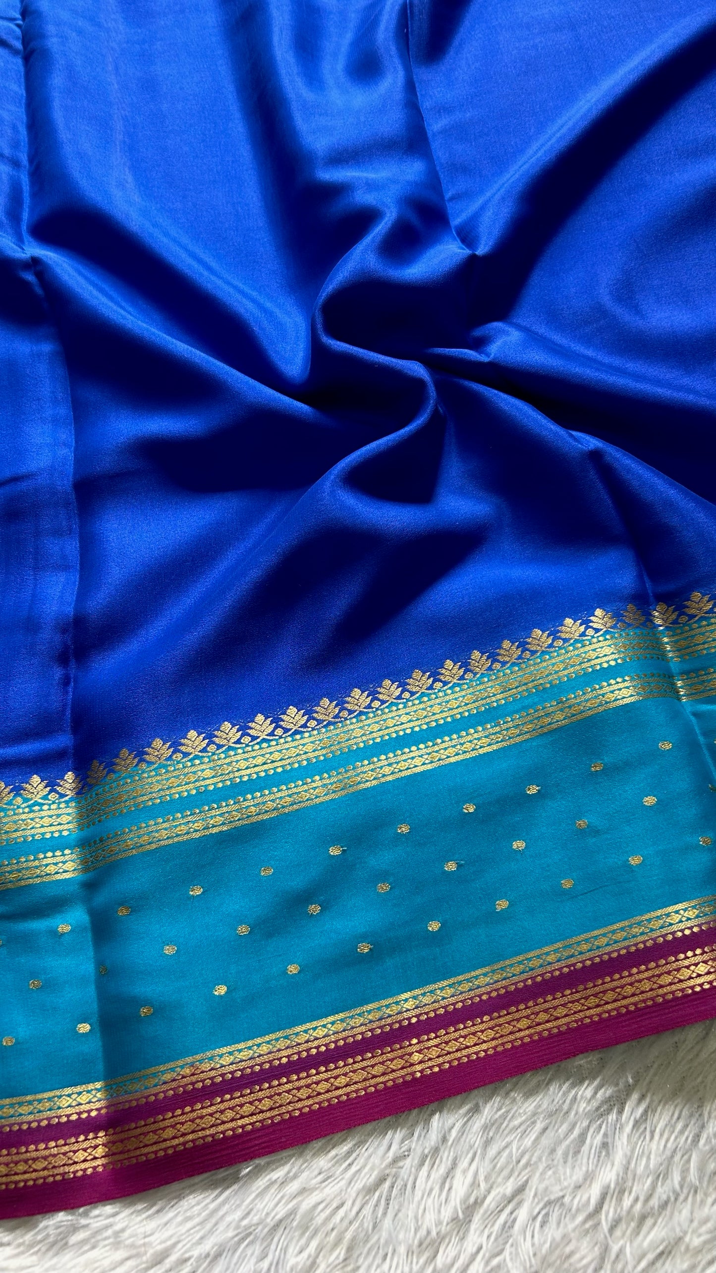 Drishti (3D) : royal blue-ananda blue-magenta