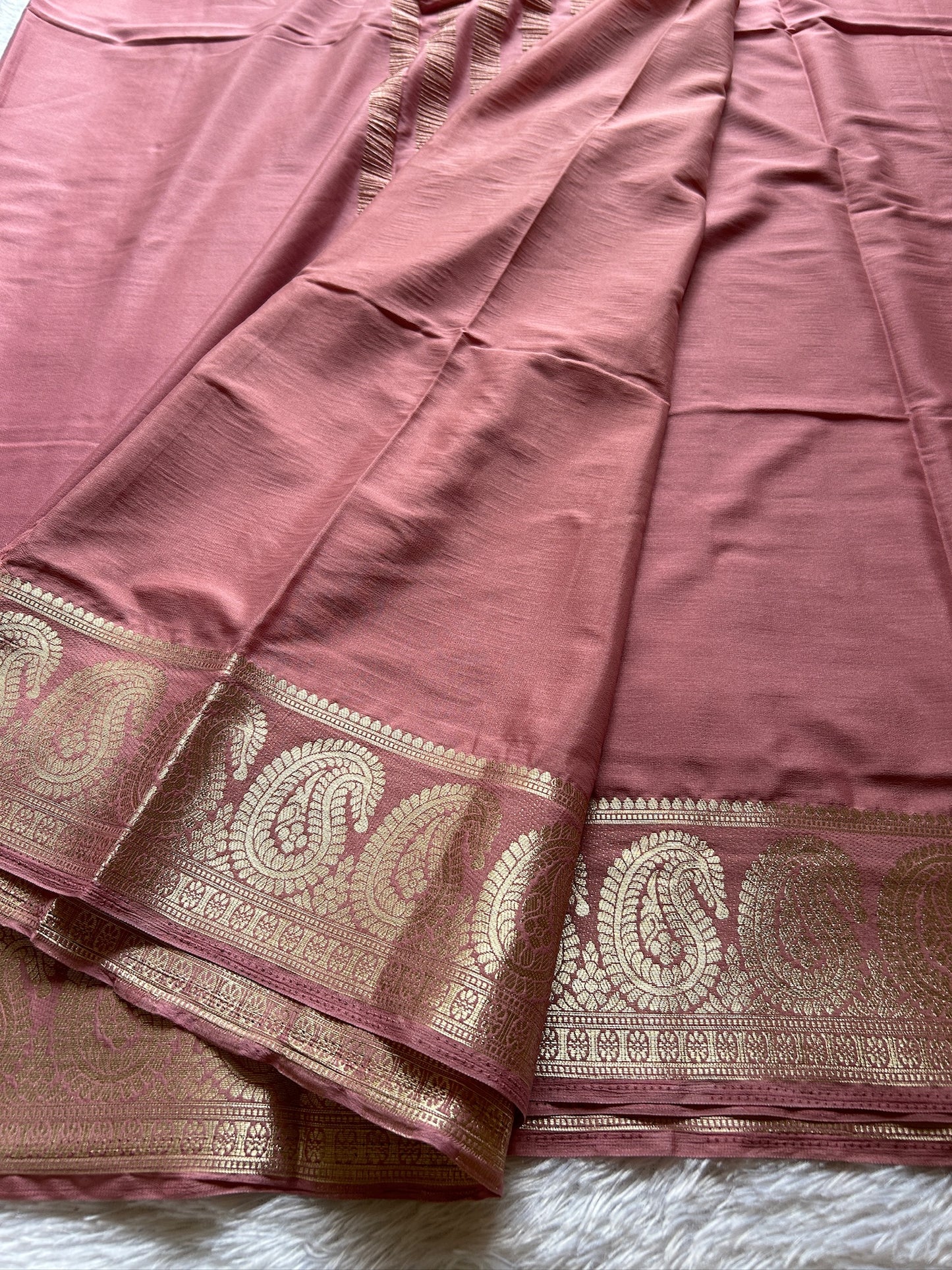 Semi Crepe : Onion pink