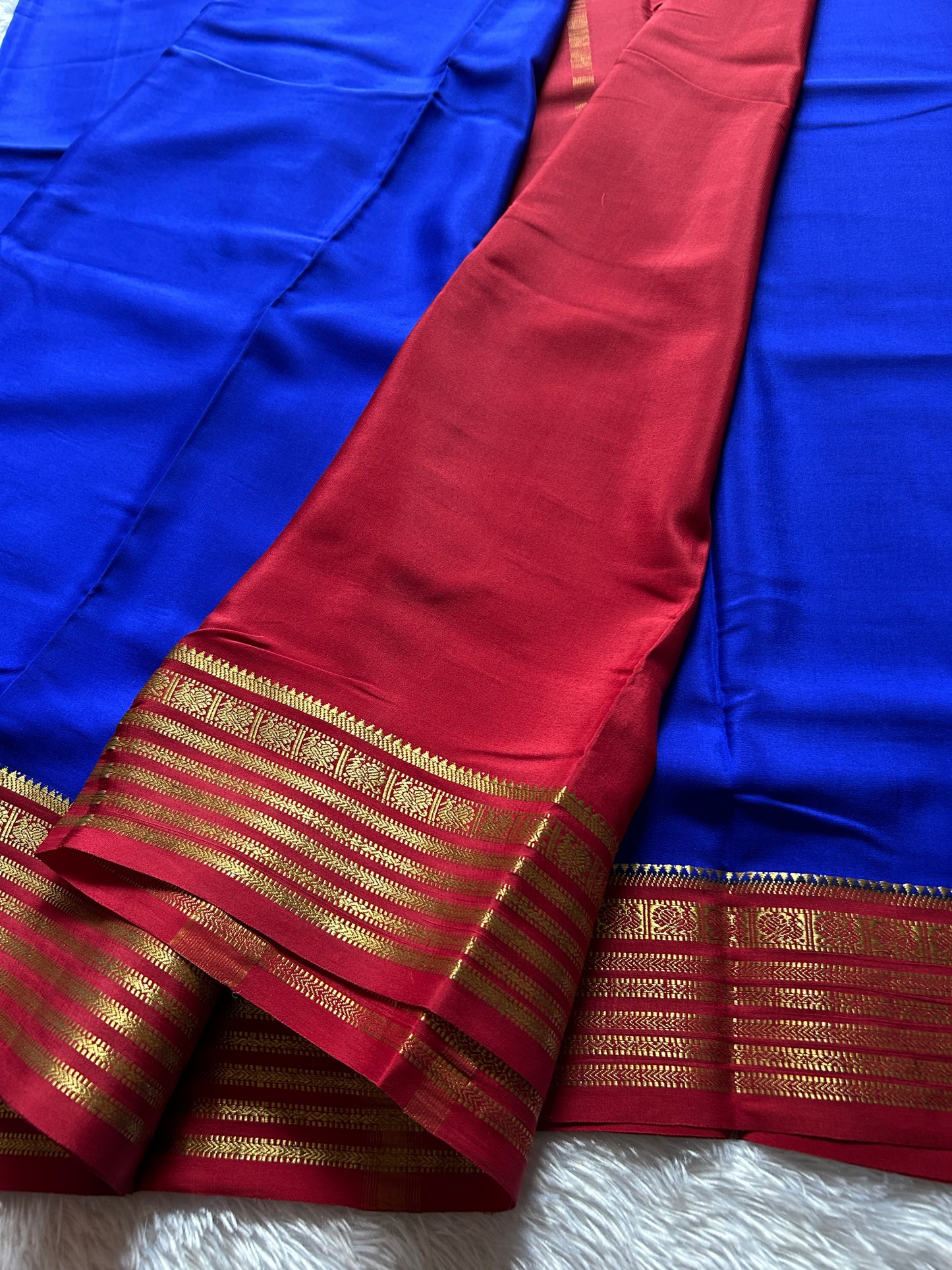 Soujanya (2D) : Royal Blue-Maroon