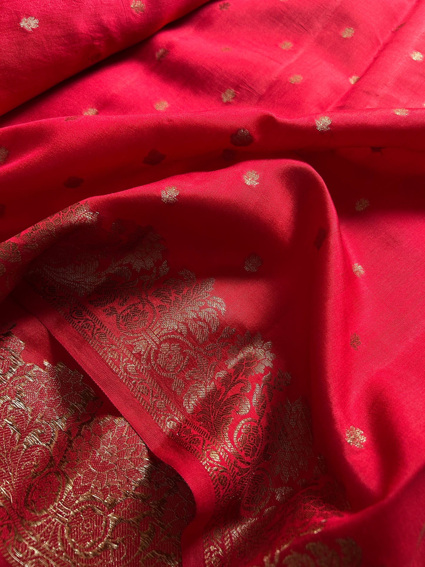 Banarasi Chiniya : Solid Pomegranate Pink
