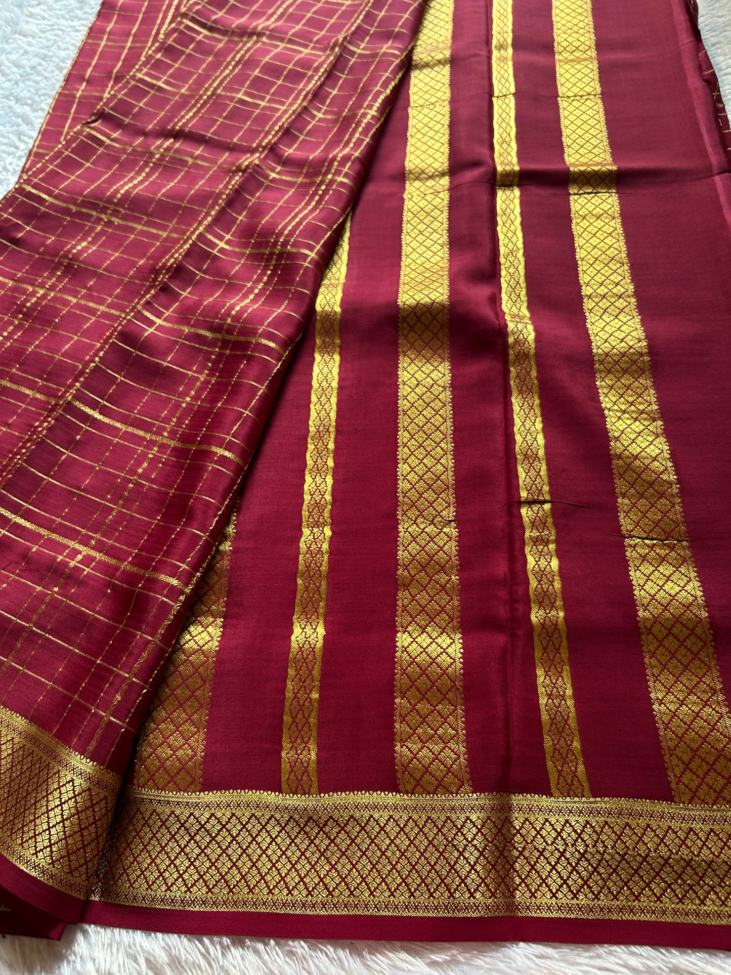 Sushma : Solid Maroon