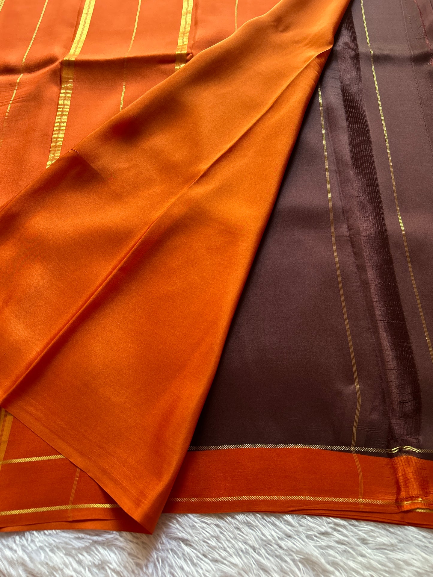 Rekha (2D) : Chocolate brown-rust orange