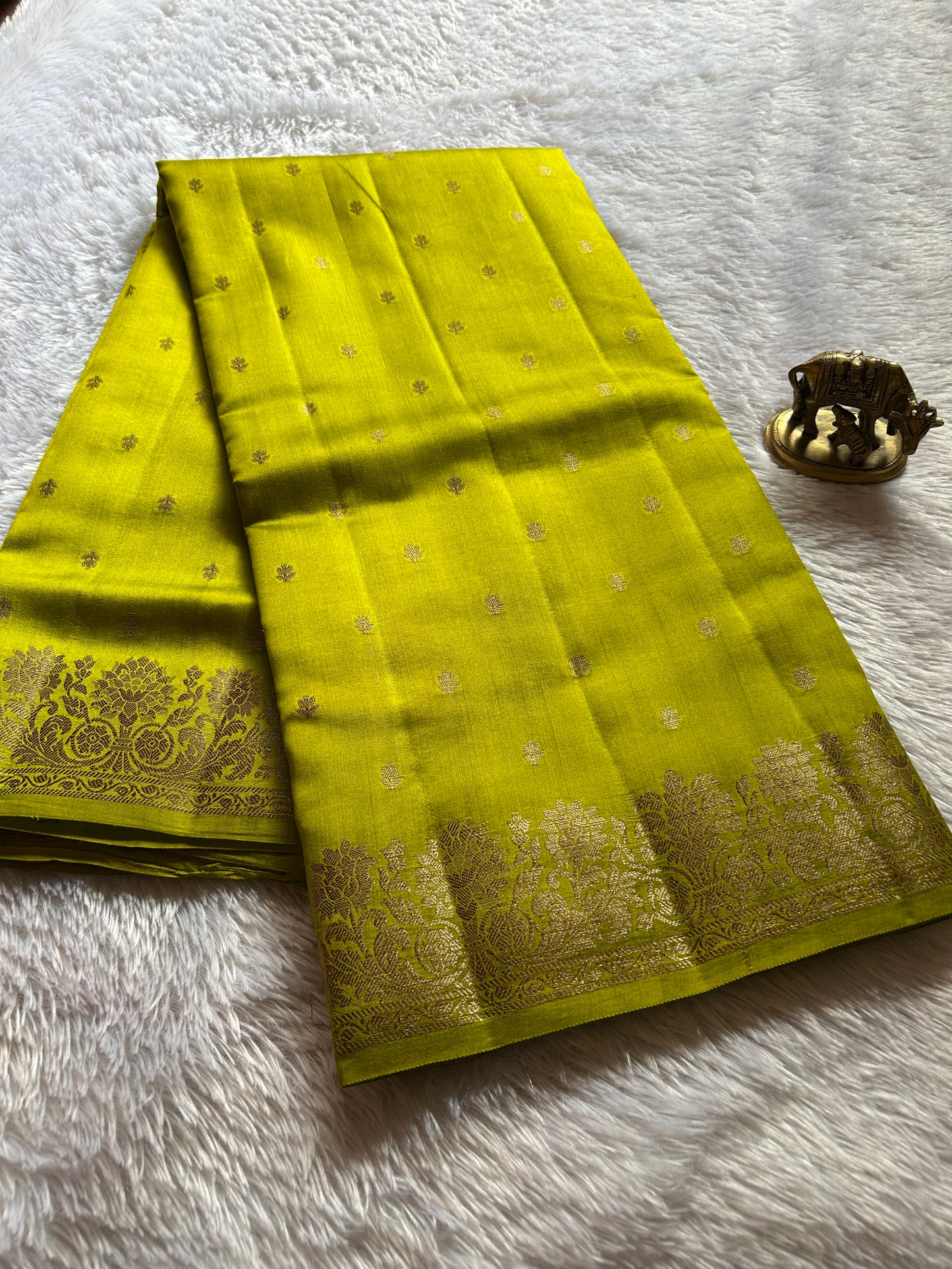 Banarasi Chiniya : Lime Yellow