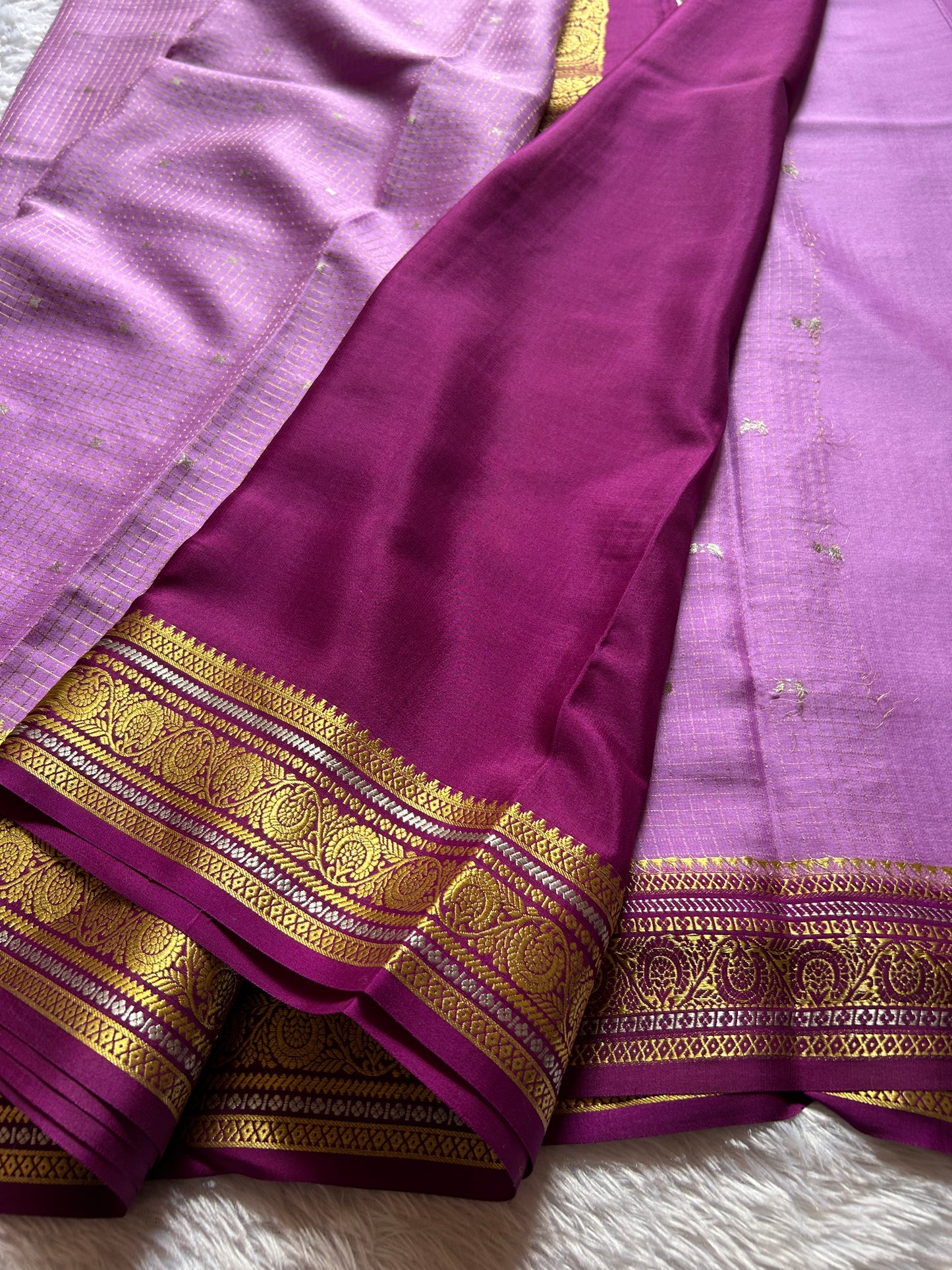 Haasini (2D) : Lavender-Magenta