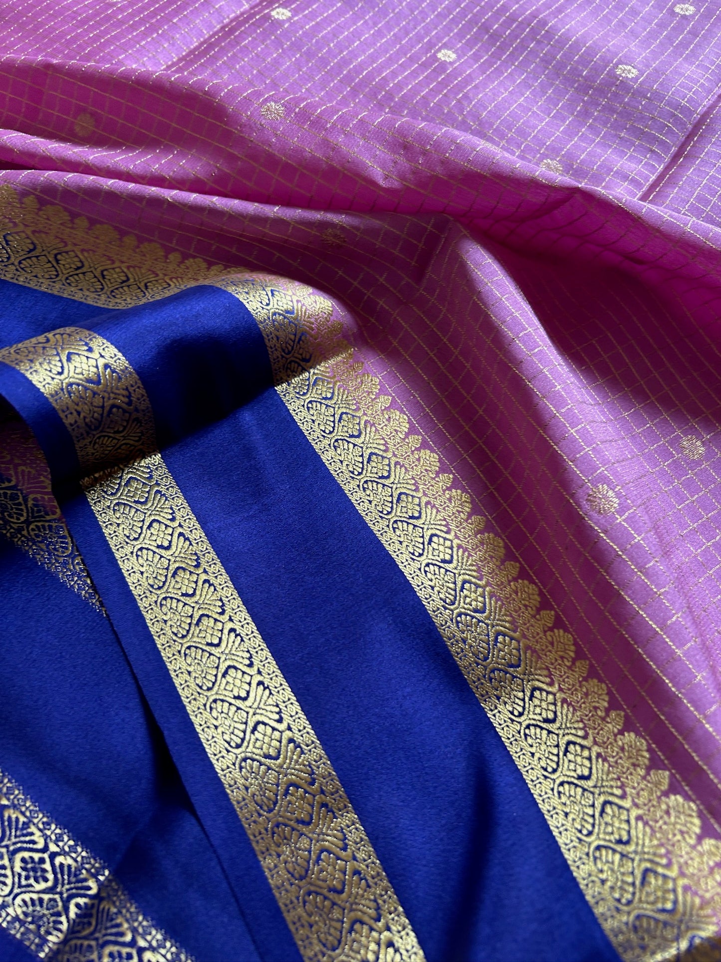 Nandini (2D) : Lavender-Blue