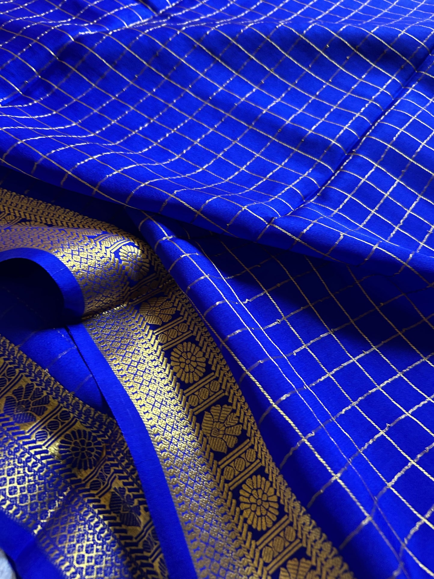 Chaya : Solid Royal Blue