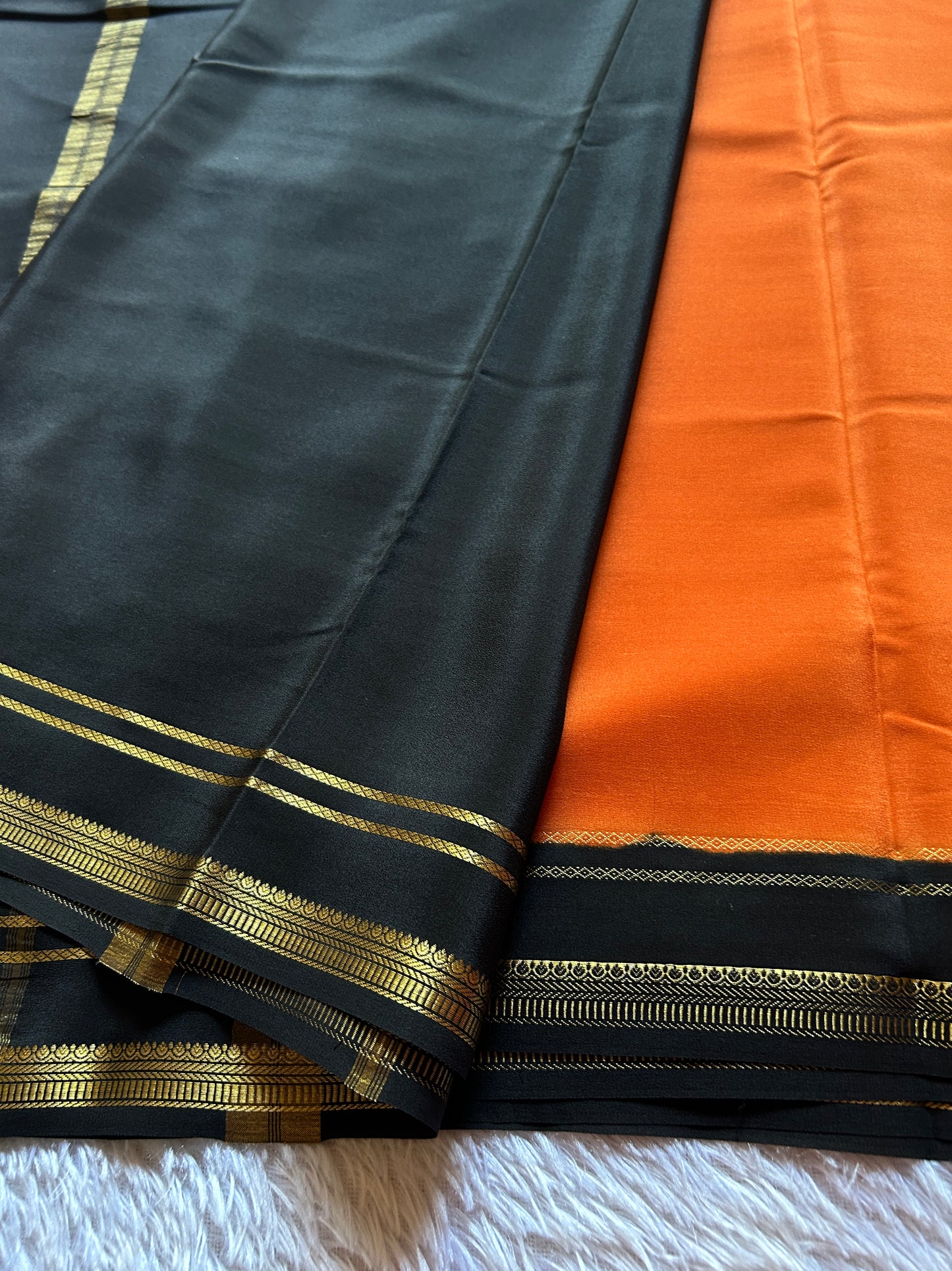 Sumathi (2D) : Rust orange-black