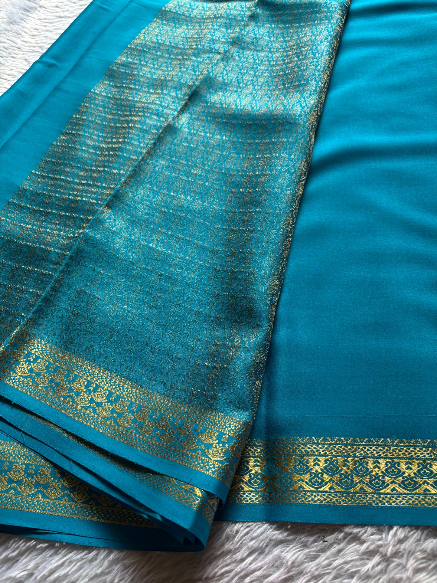 Shilpa : Solid Ananda blue