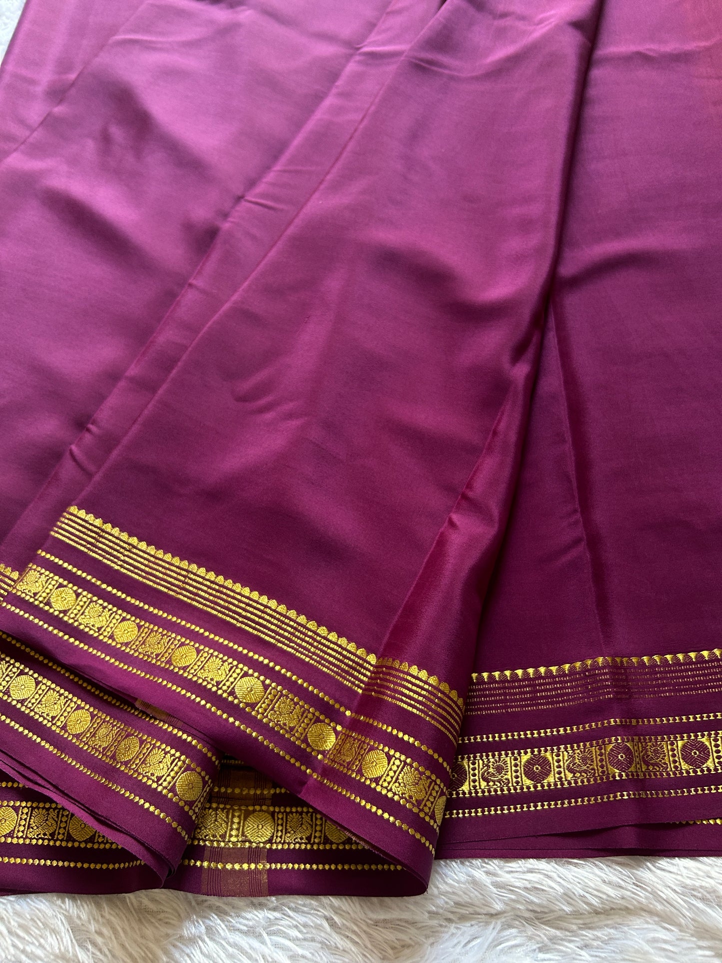 Sunanda : Solid plum