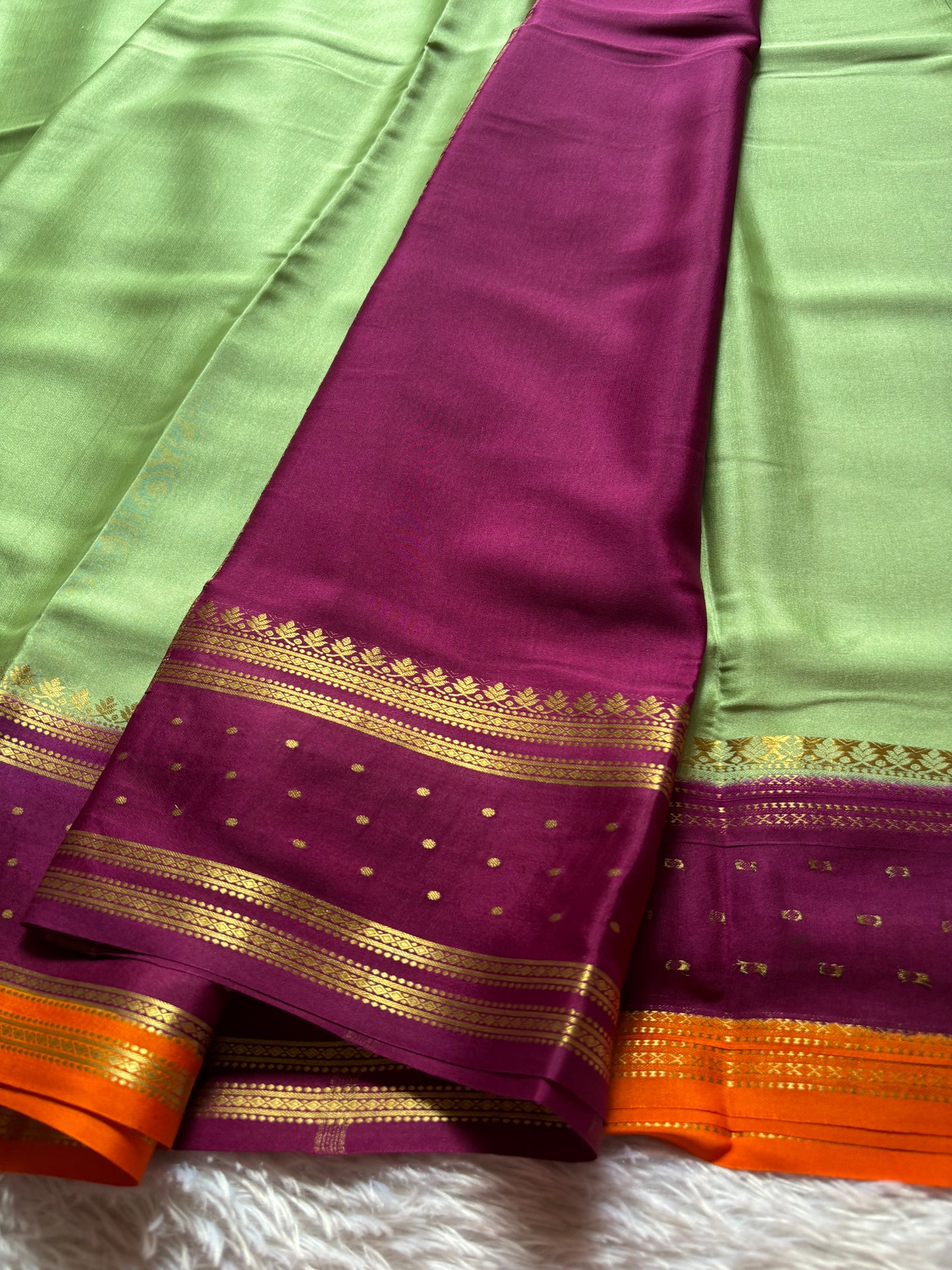 Drishti (3D) : Mint green-wine-orange