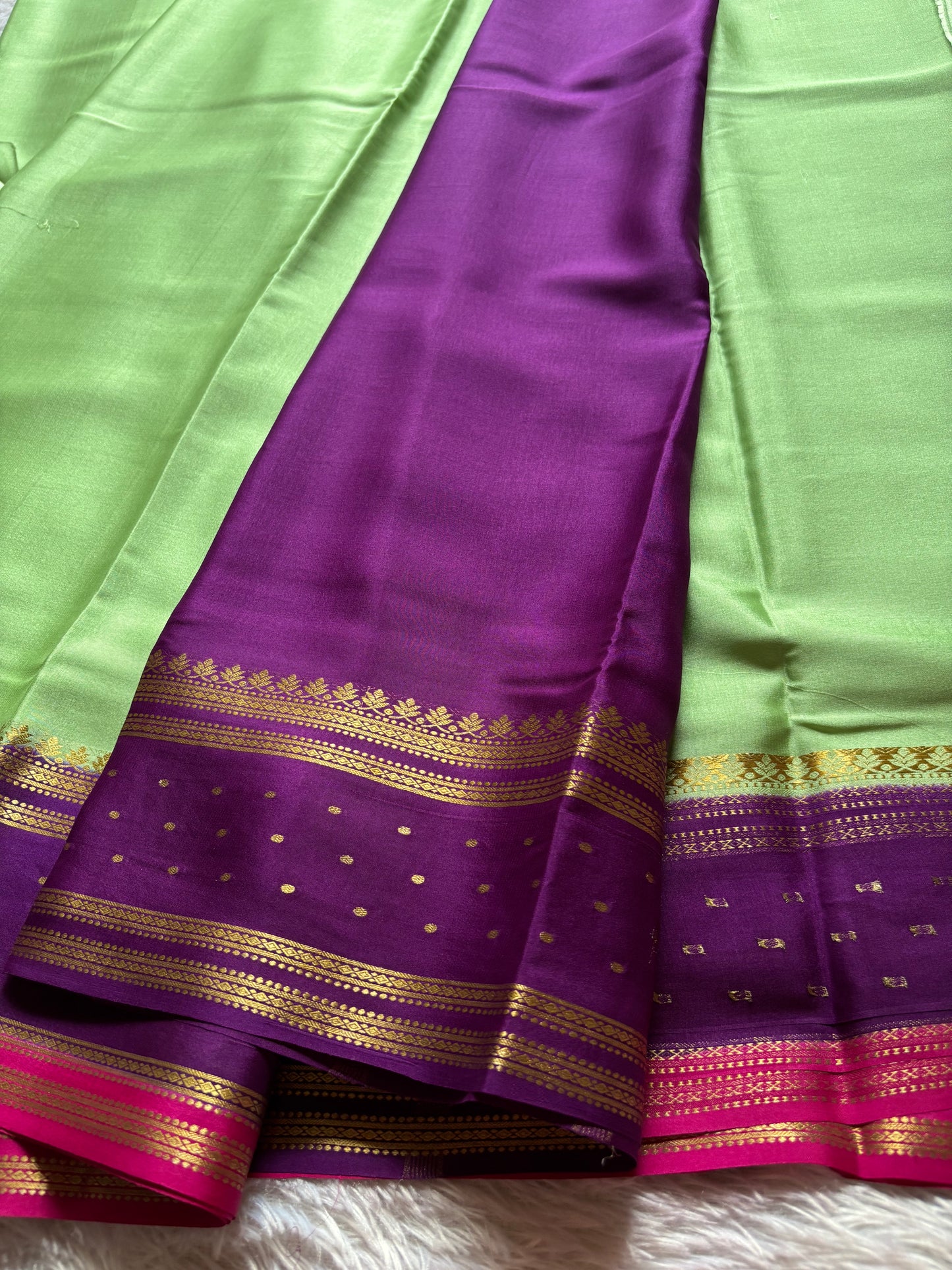 Drishti (3D) : Mint green-magenta-rani pink