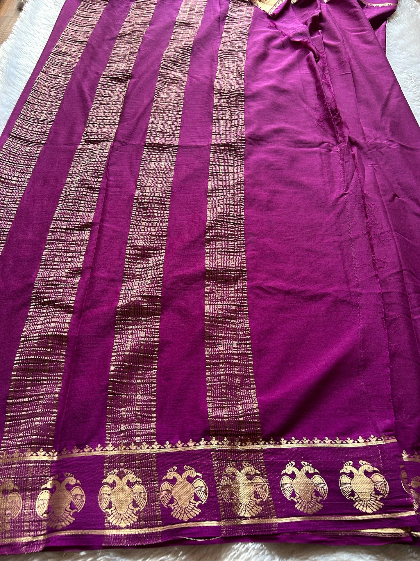 Semi Crepe : Solid Magenta