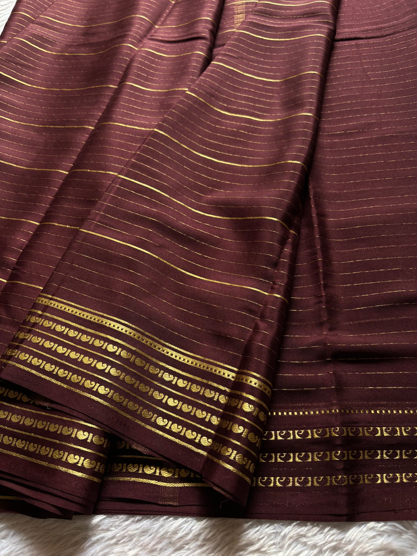 Meghana : Solid Chocolate brown