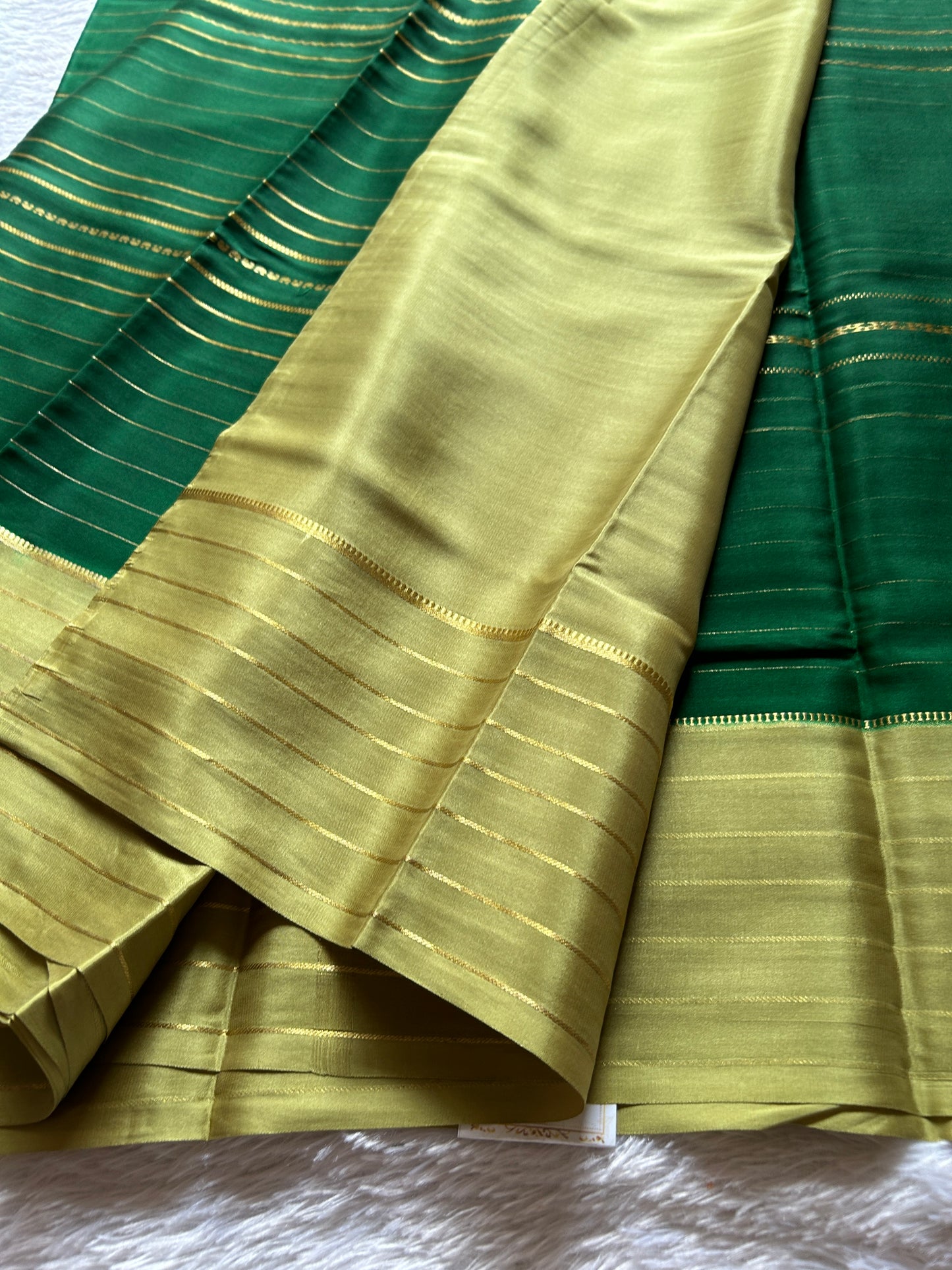 Dhaatri (2D) : Bottle green-sage green