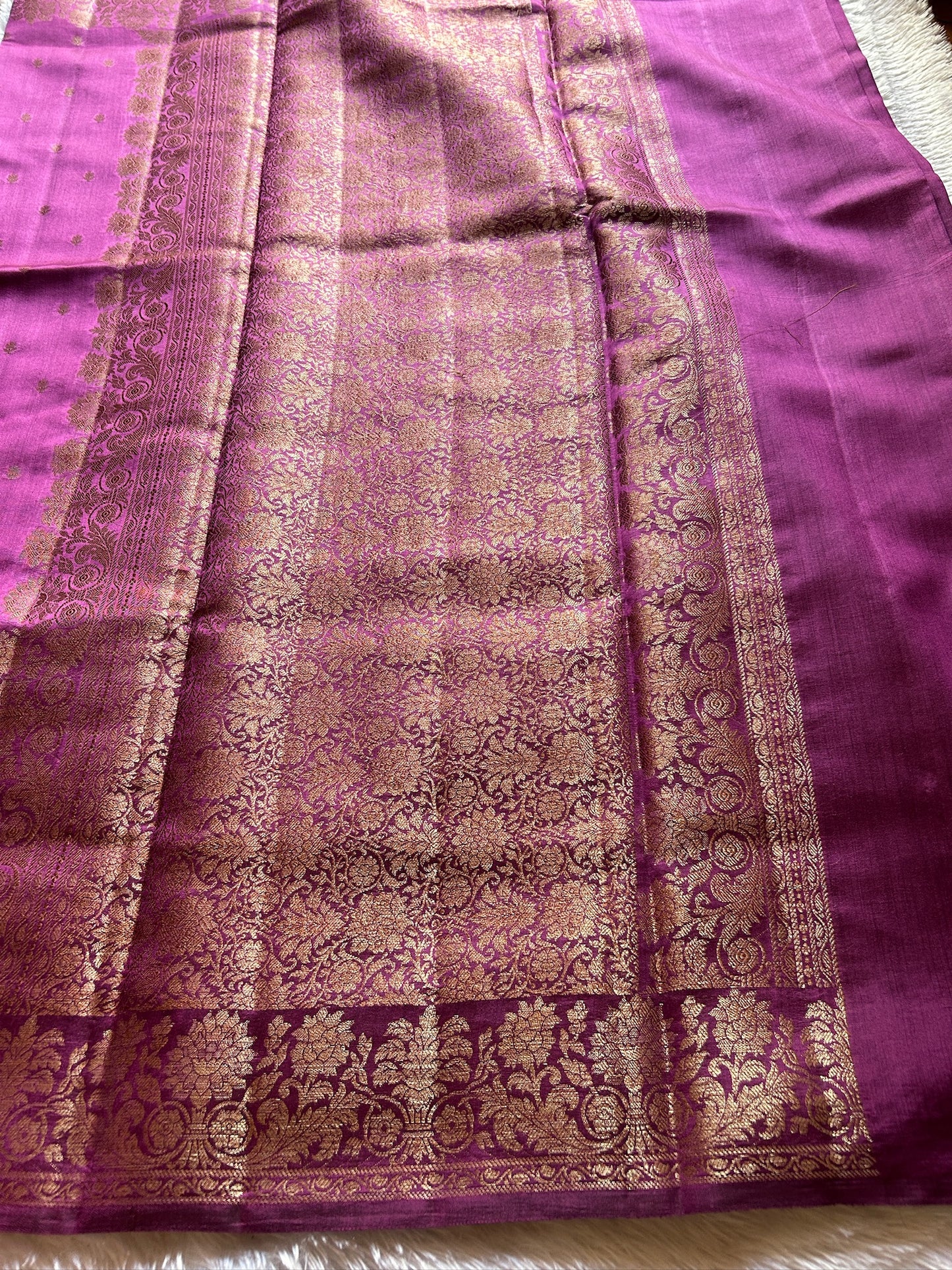 Banarasi Chiniya : Solid Lavender Rose
