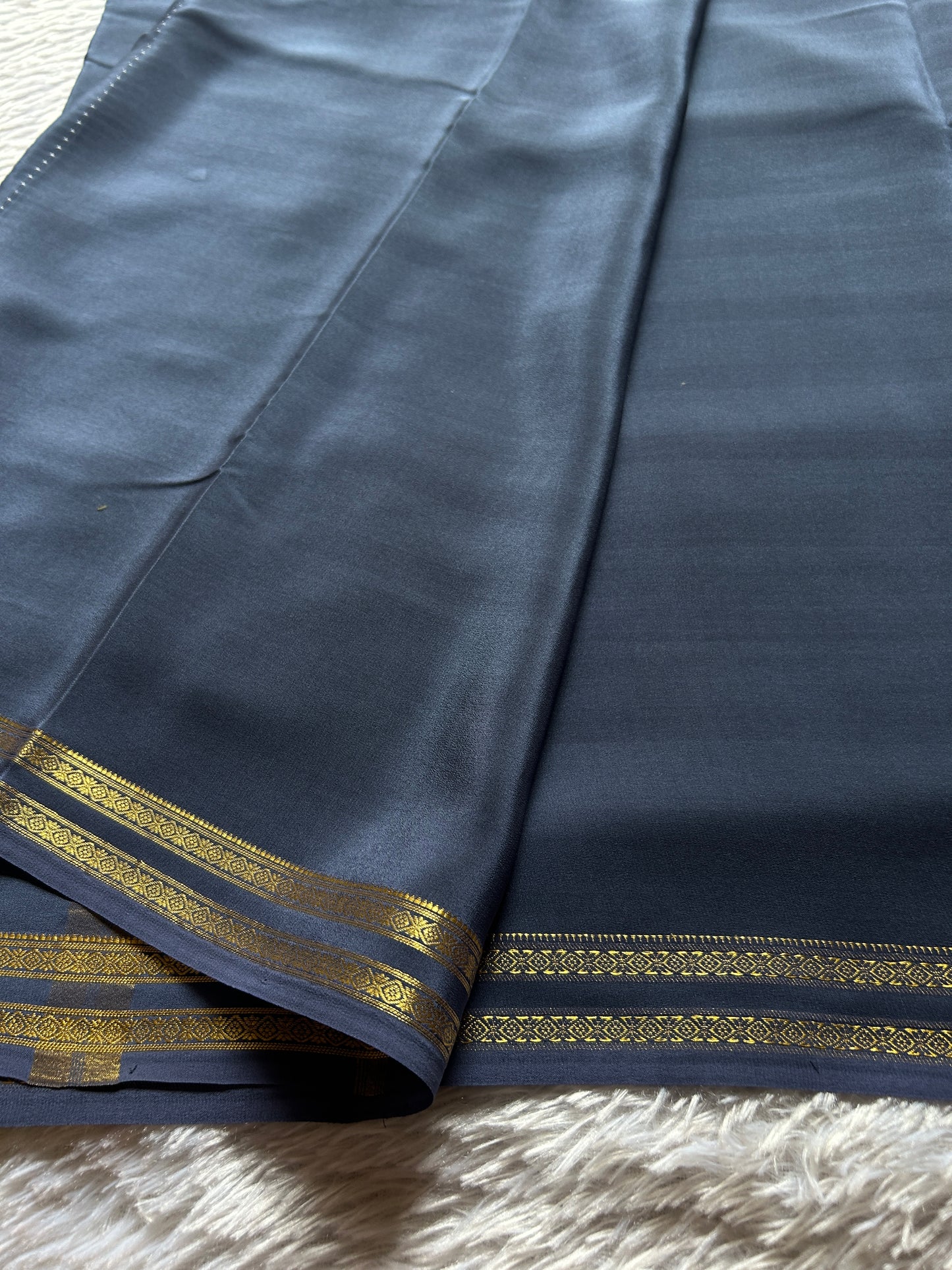 Surabhi : Solid Grey