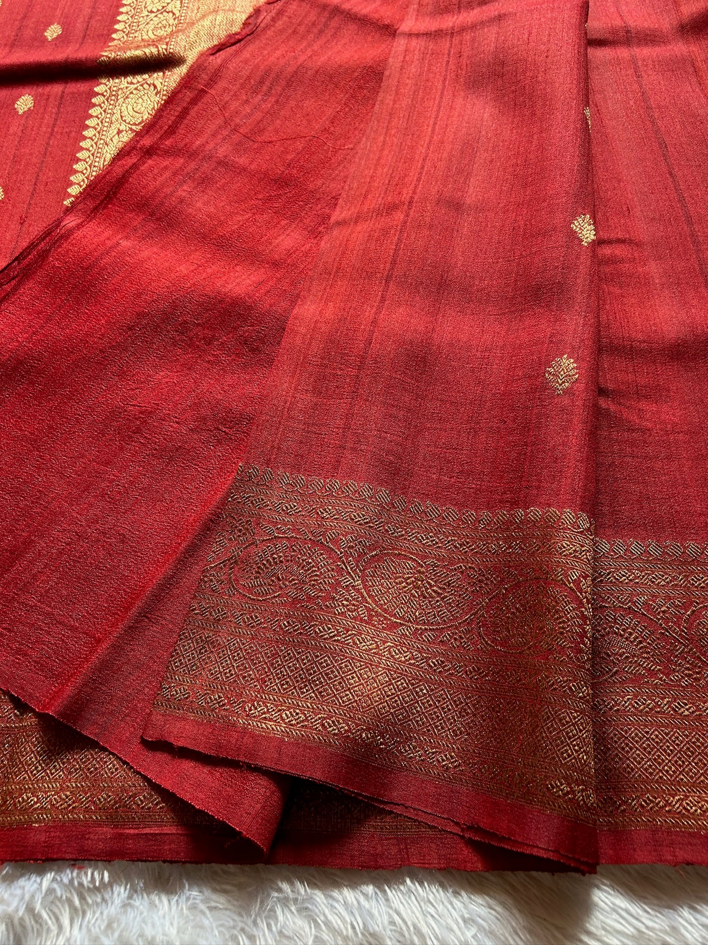 Banarasi Raw Tussar : Solid Watermelon red
