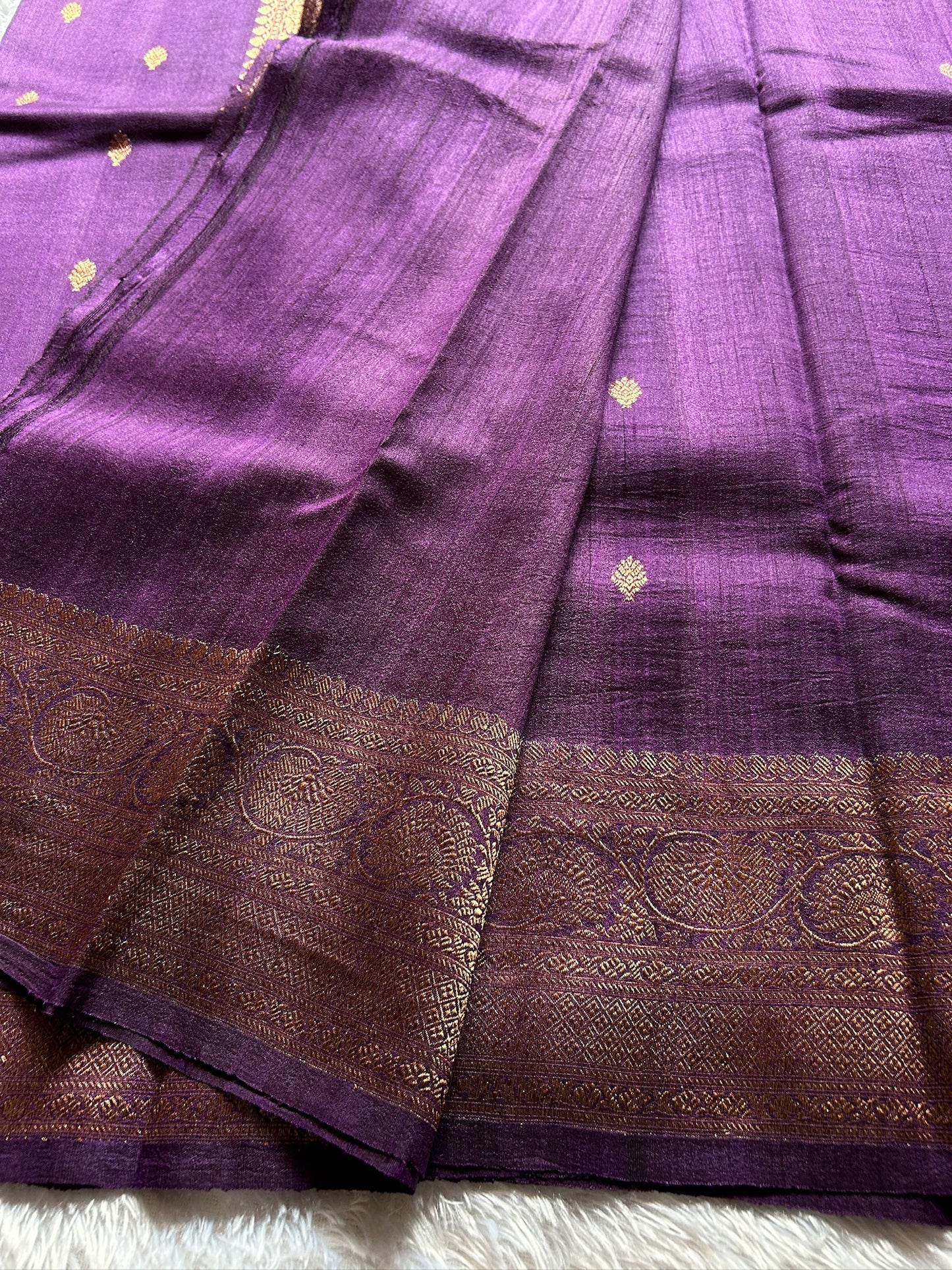 Banarasi Raw Tussar : Solid Dark Lavender