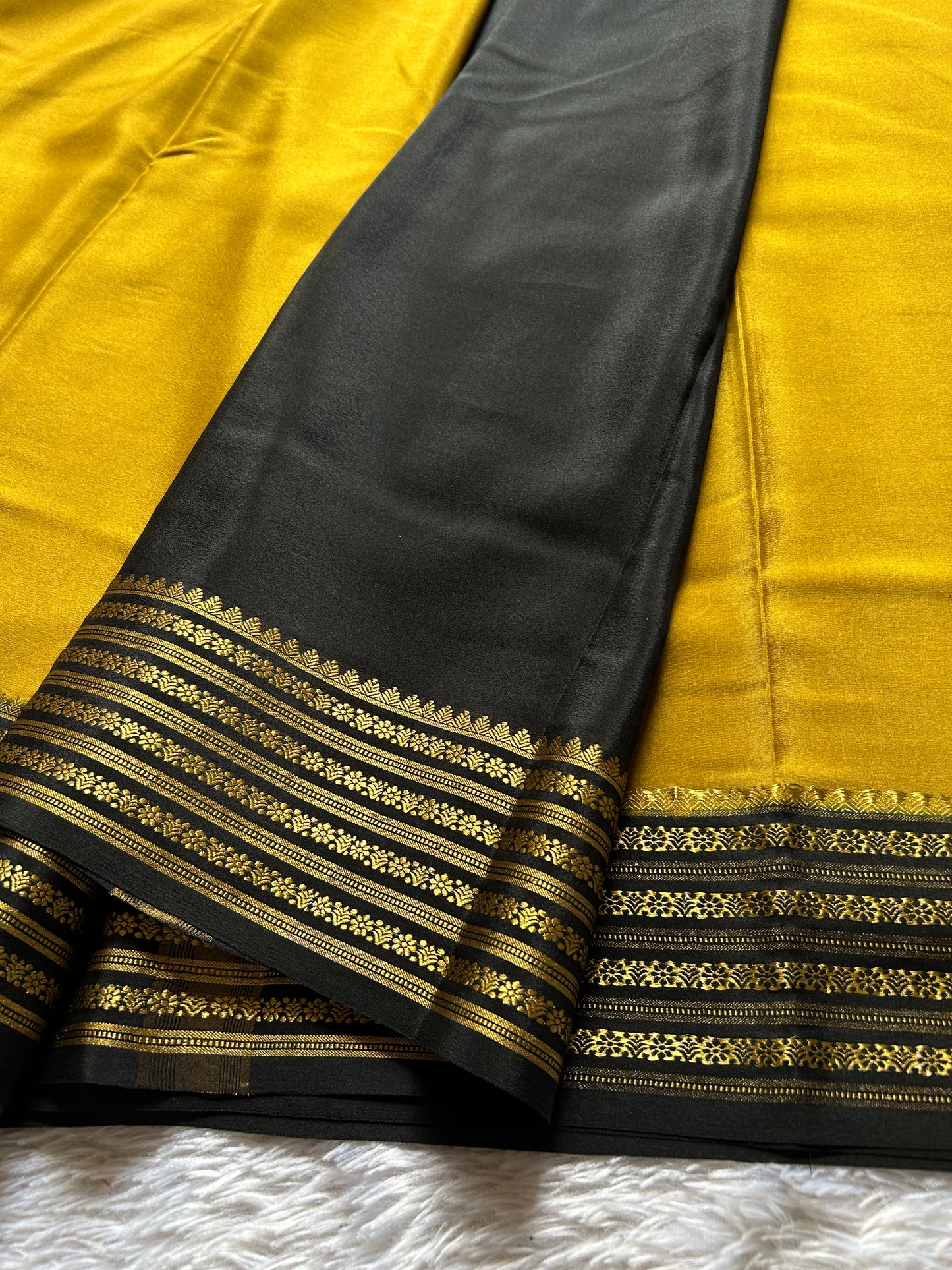 Poornima (2D) : Golden yellow-black