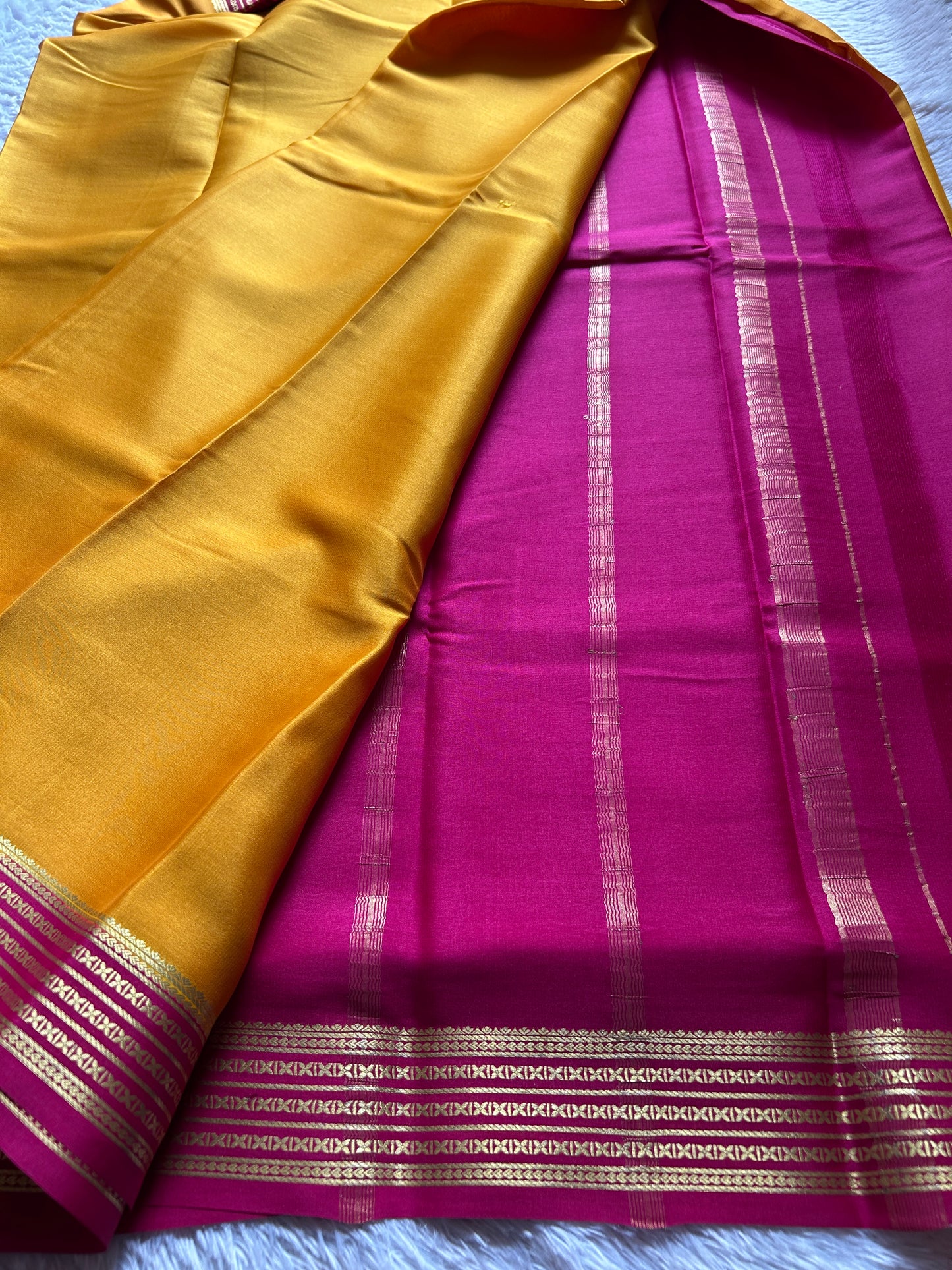 Deeksha (2D) : Golden yellow-pink