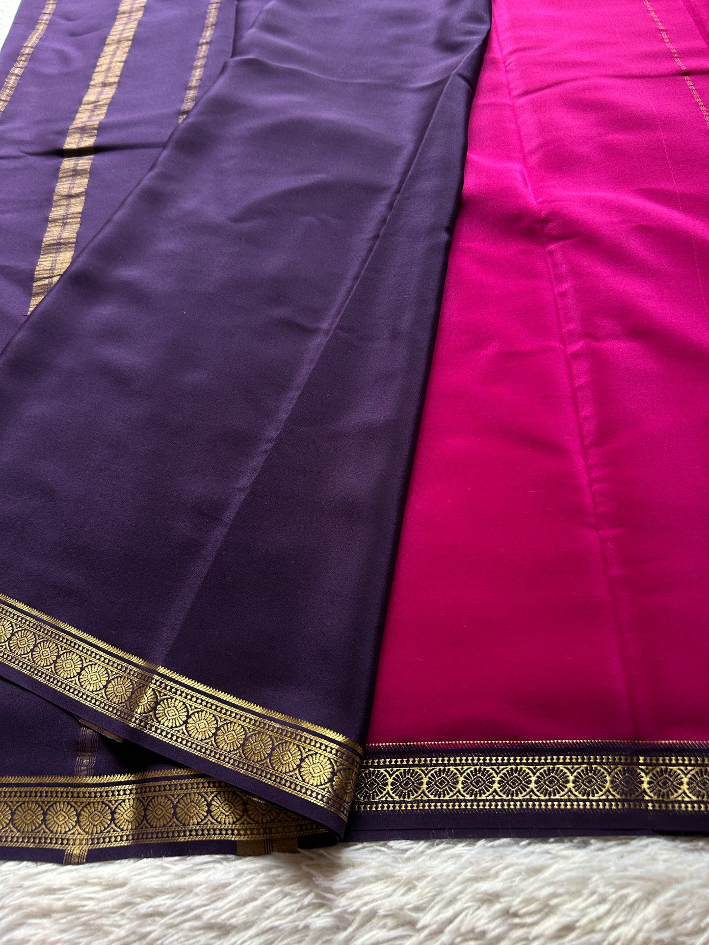 Parijata (2D) : Rani pink-violet blue