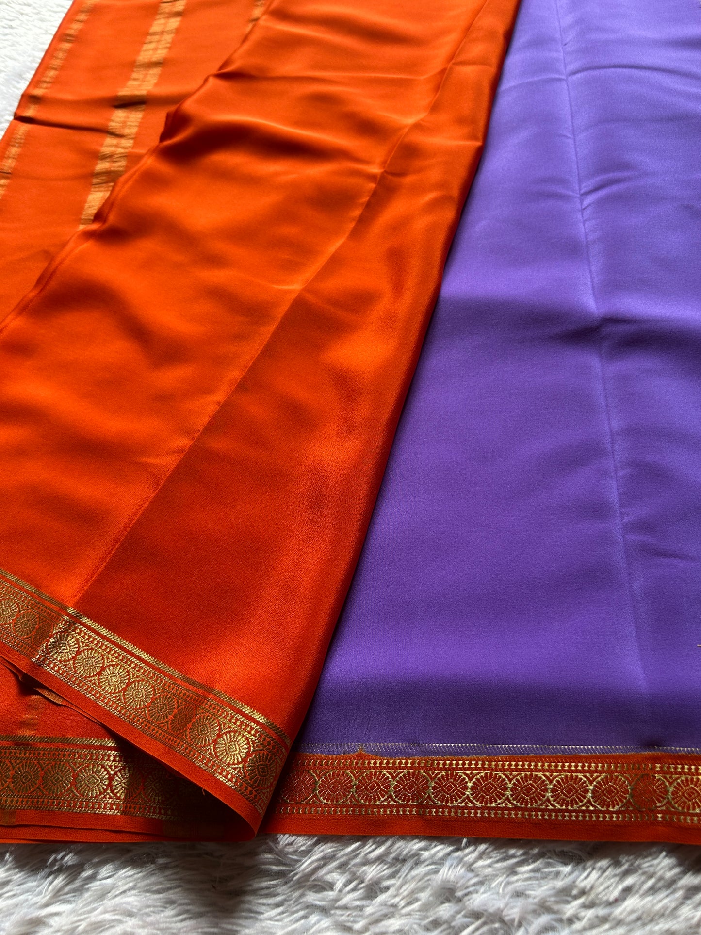 Parijata (2D) : Dark lavender-orange