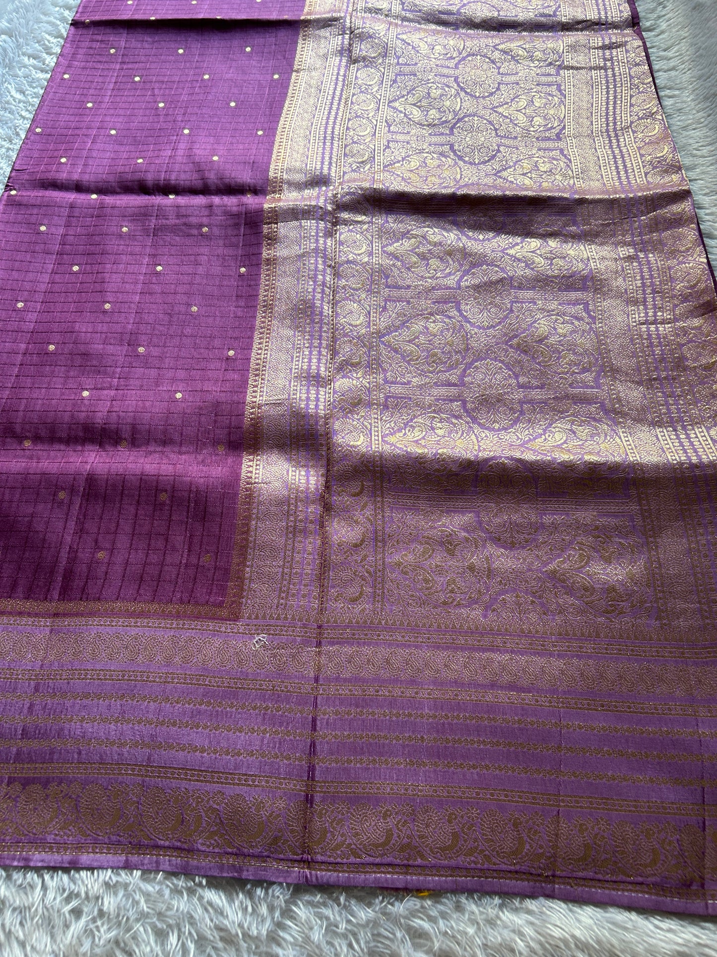Semi Soft Silk (2D) : Plum-lavender