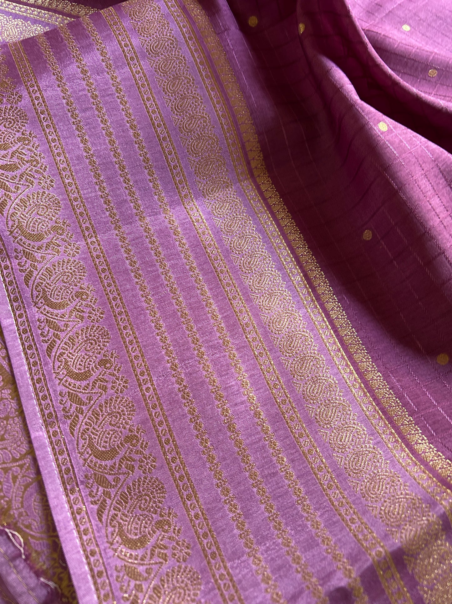 Semi Soft Silk (2D) : Plum-lavender