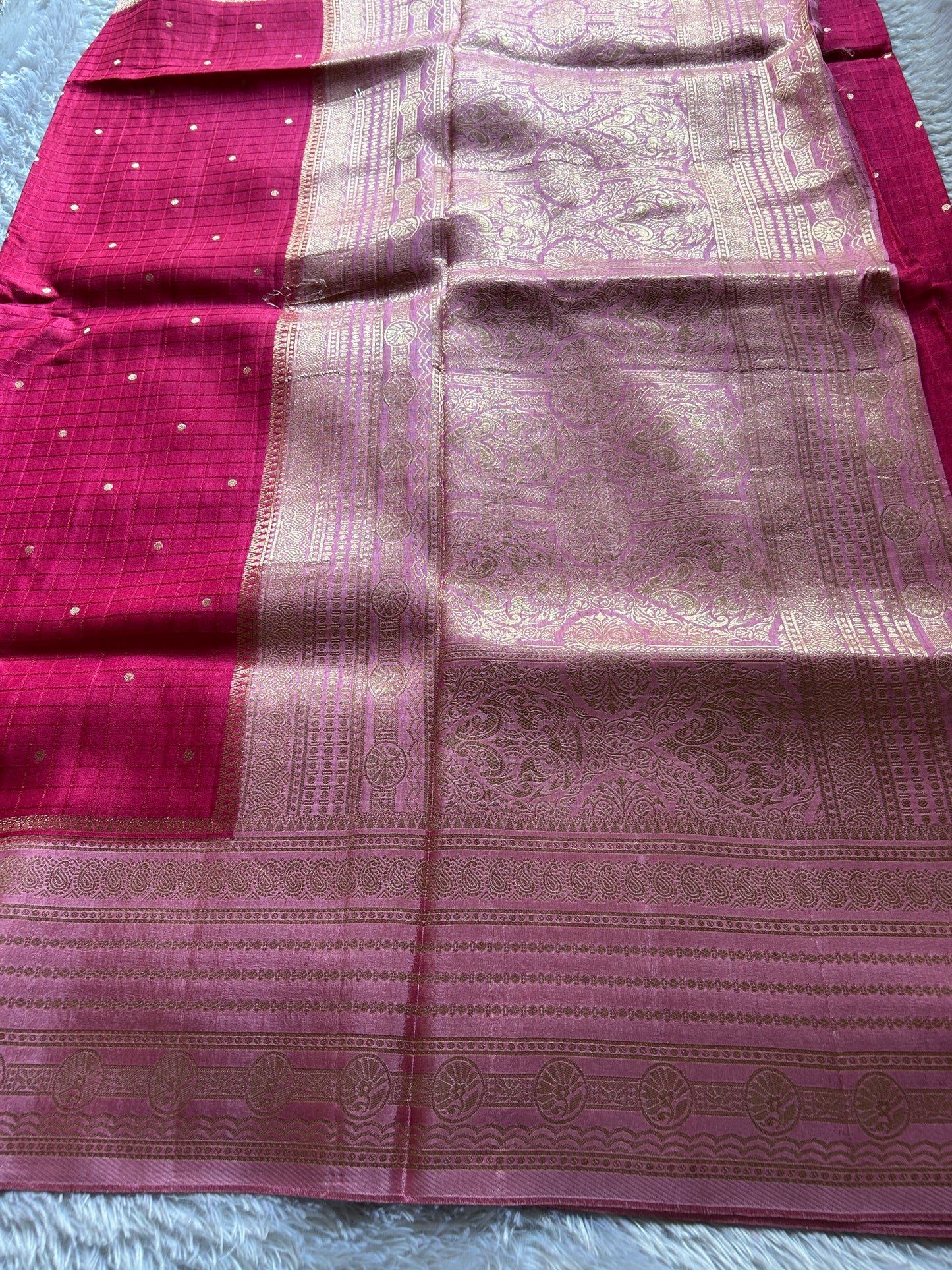 Semi Soft Silk (2D) : Bright pink-baby pink