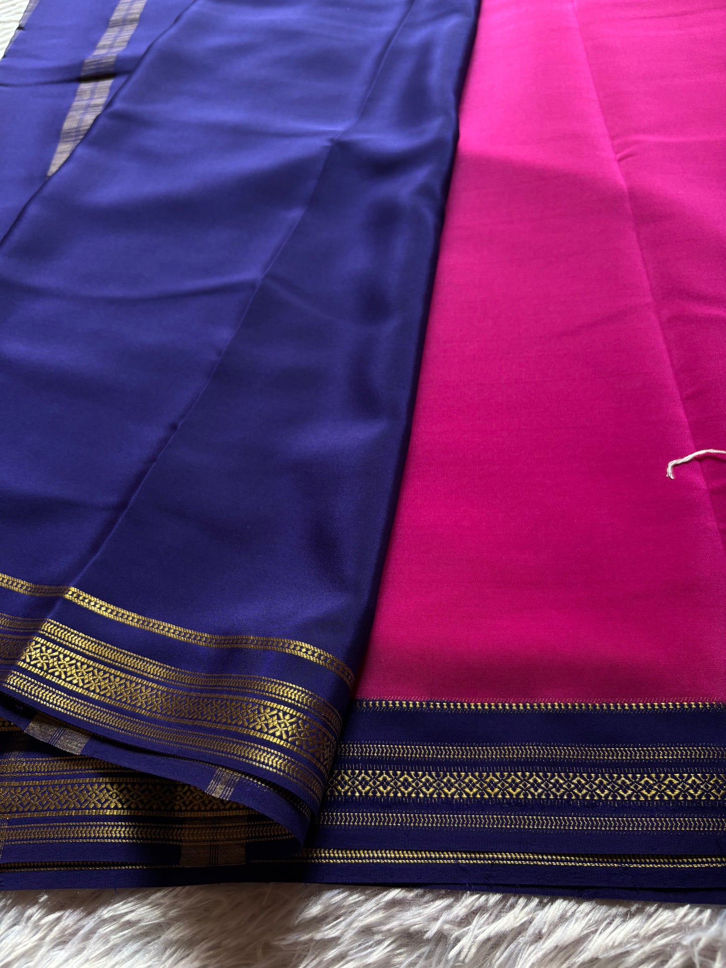 Shailaja (2D) : Rani pink-navy blue
